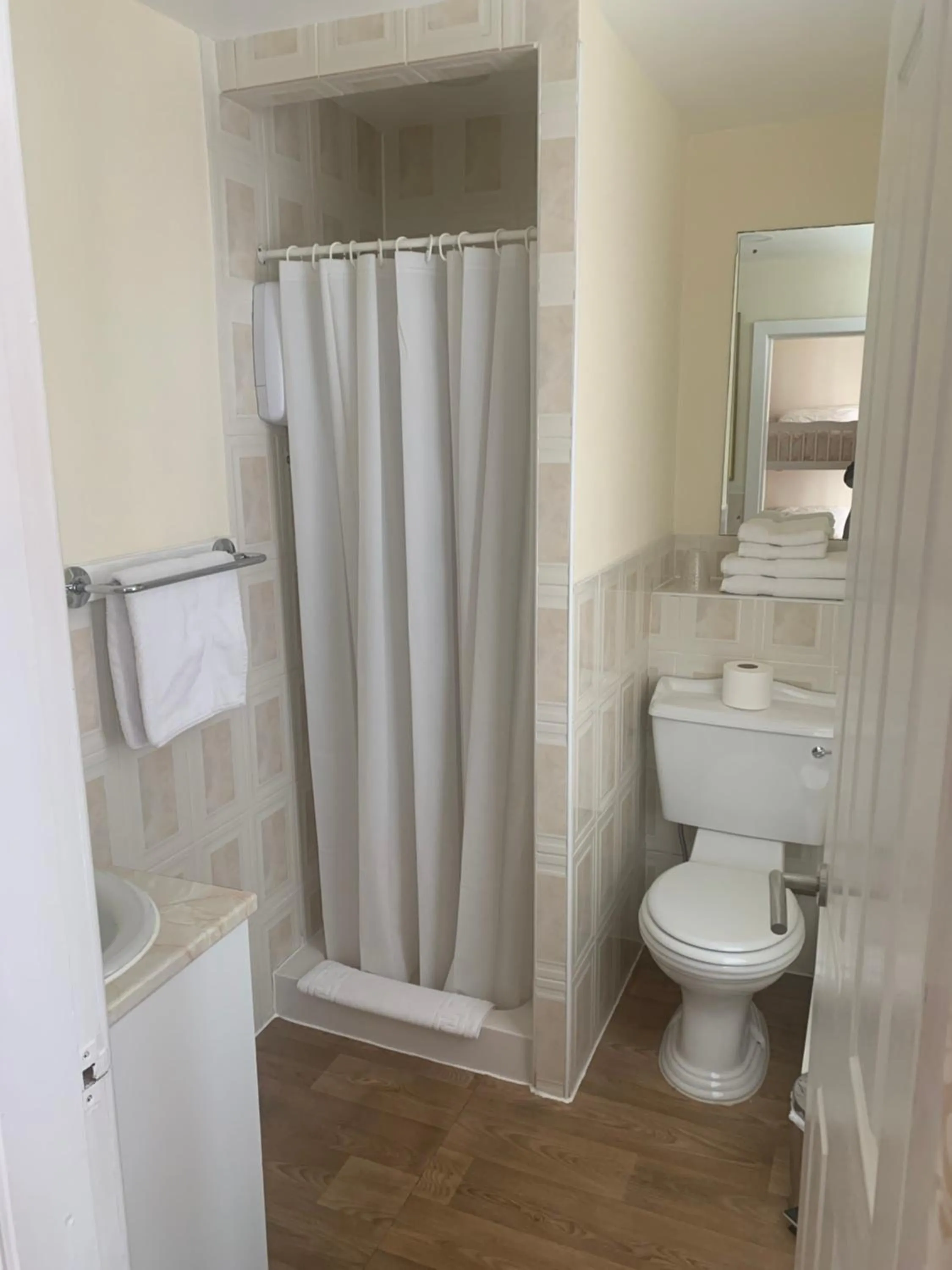 Shower in The Stafford