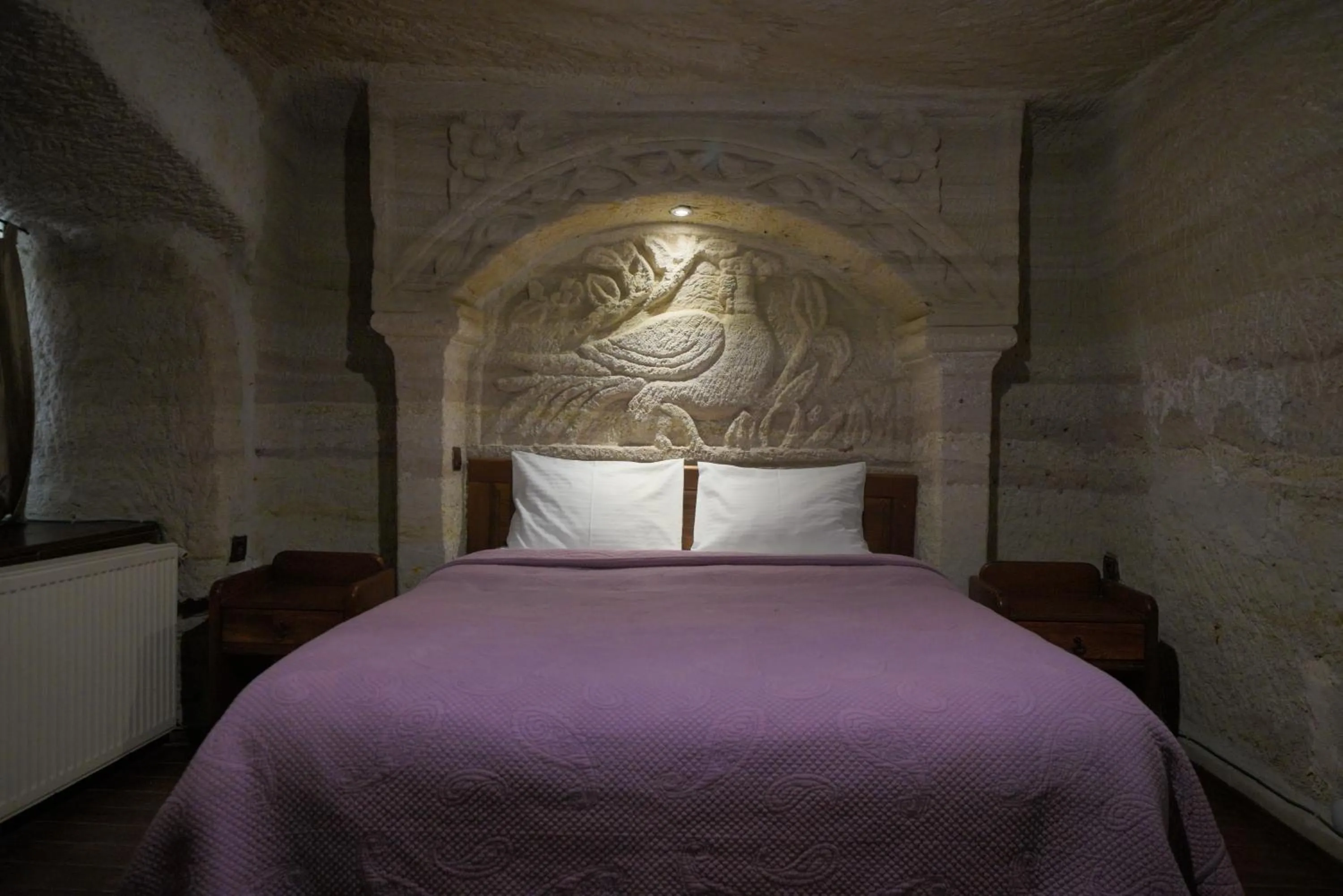 Bed in Turan Cappadocia Cave