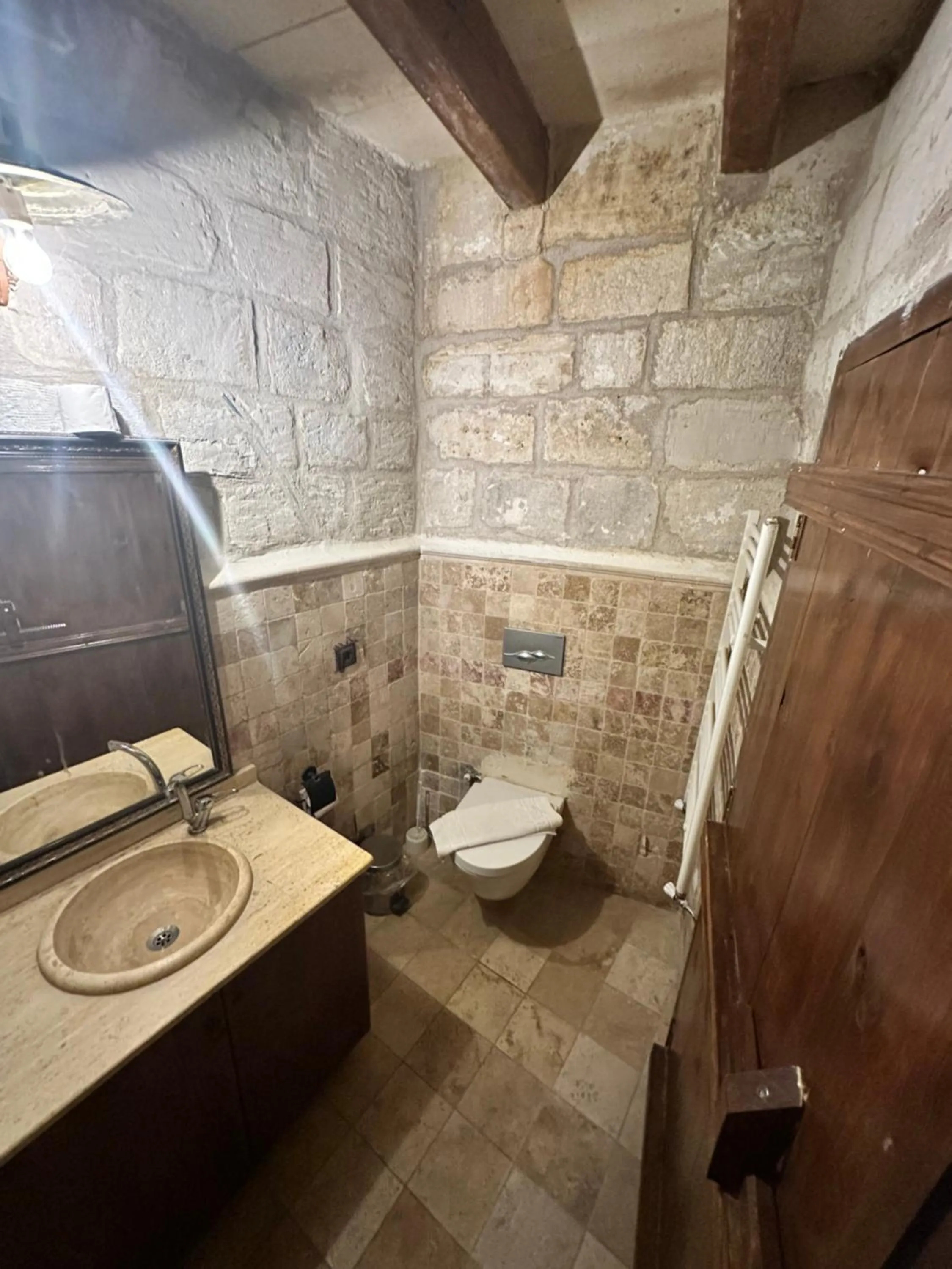 Shower in Turan Cappadocia Cave