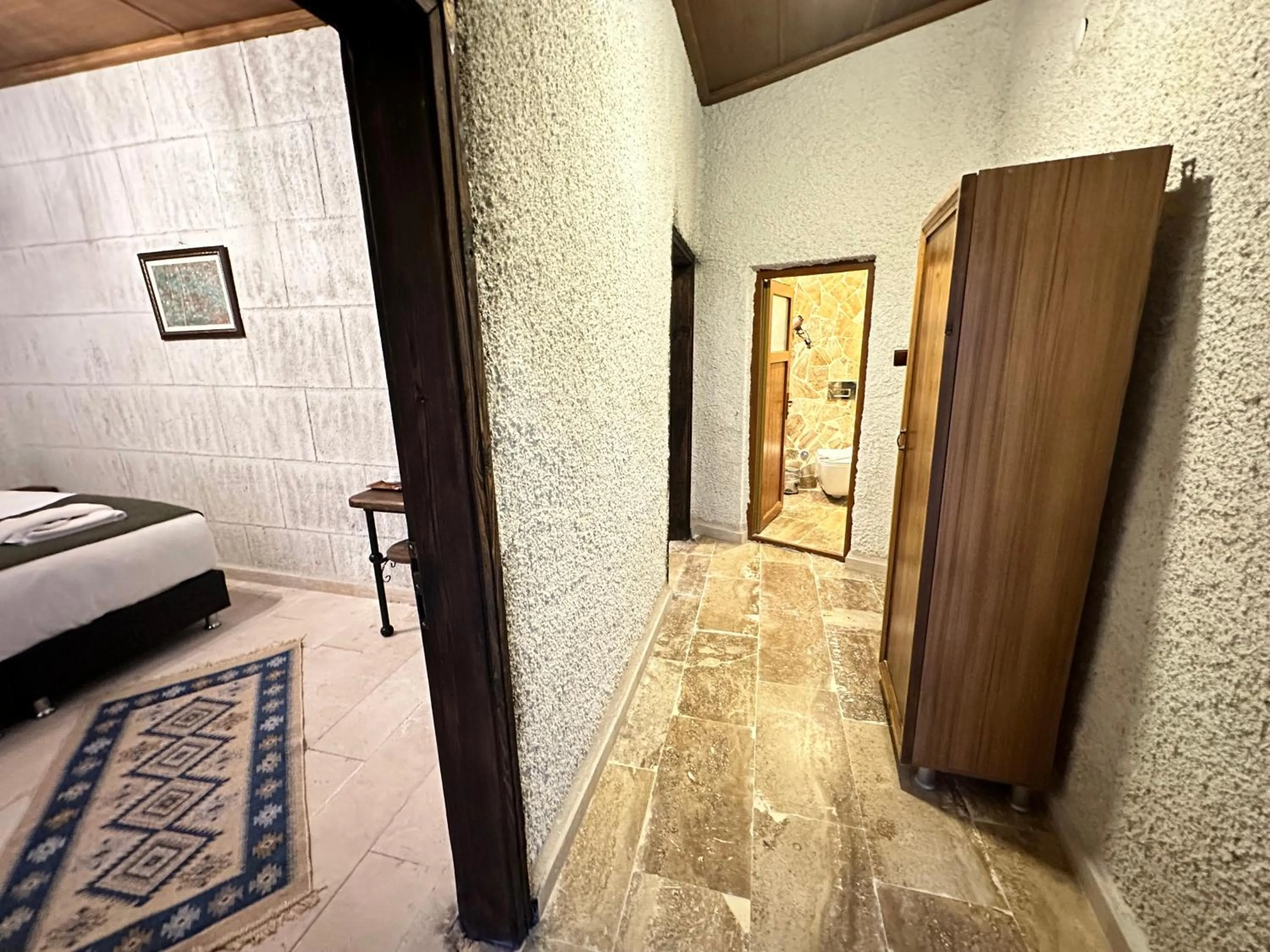 Photo of the whole room, Bed in Turan Cappadocia Cave