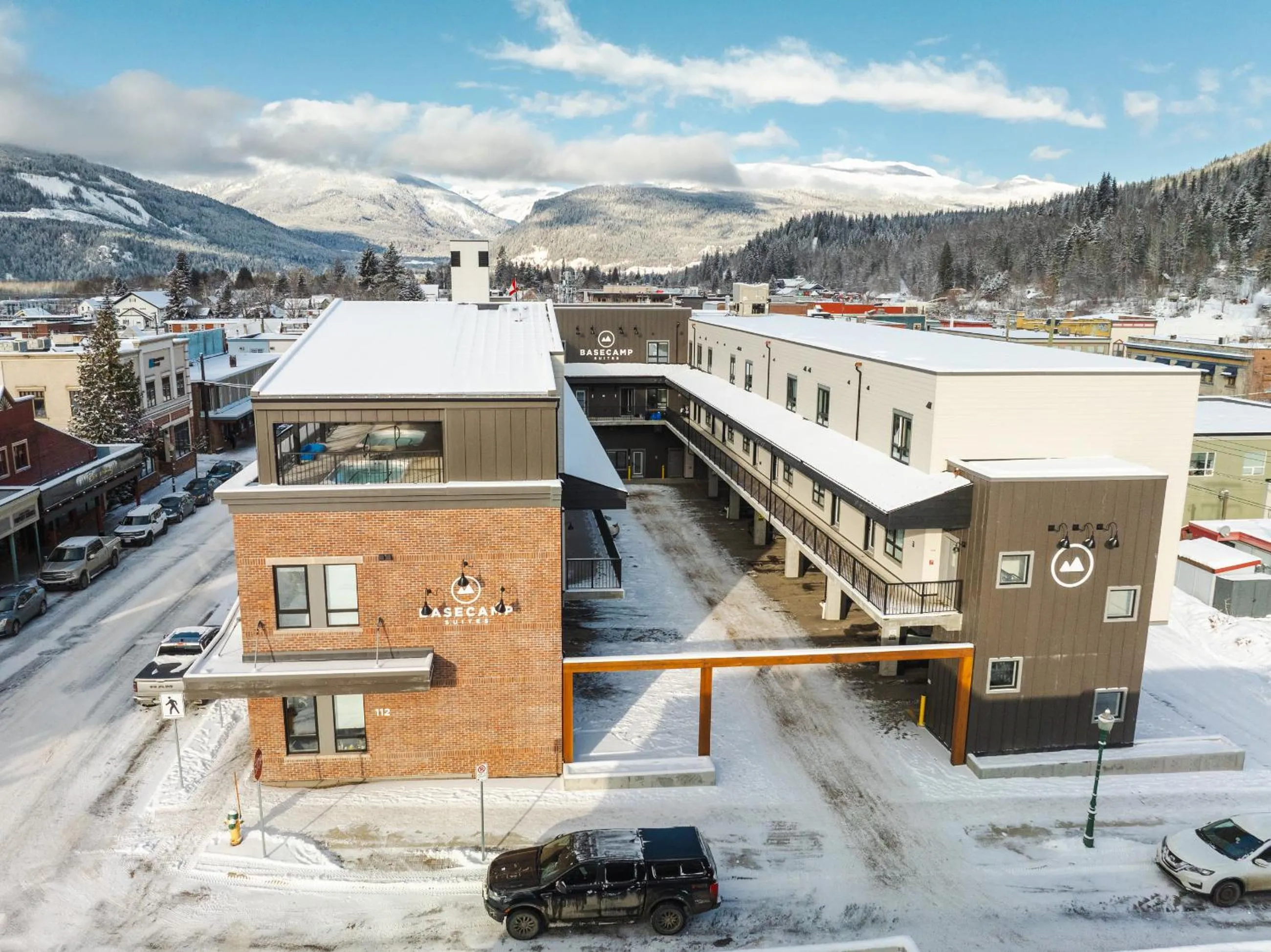 Property building in Basecamp Suites Revelstoke