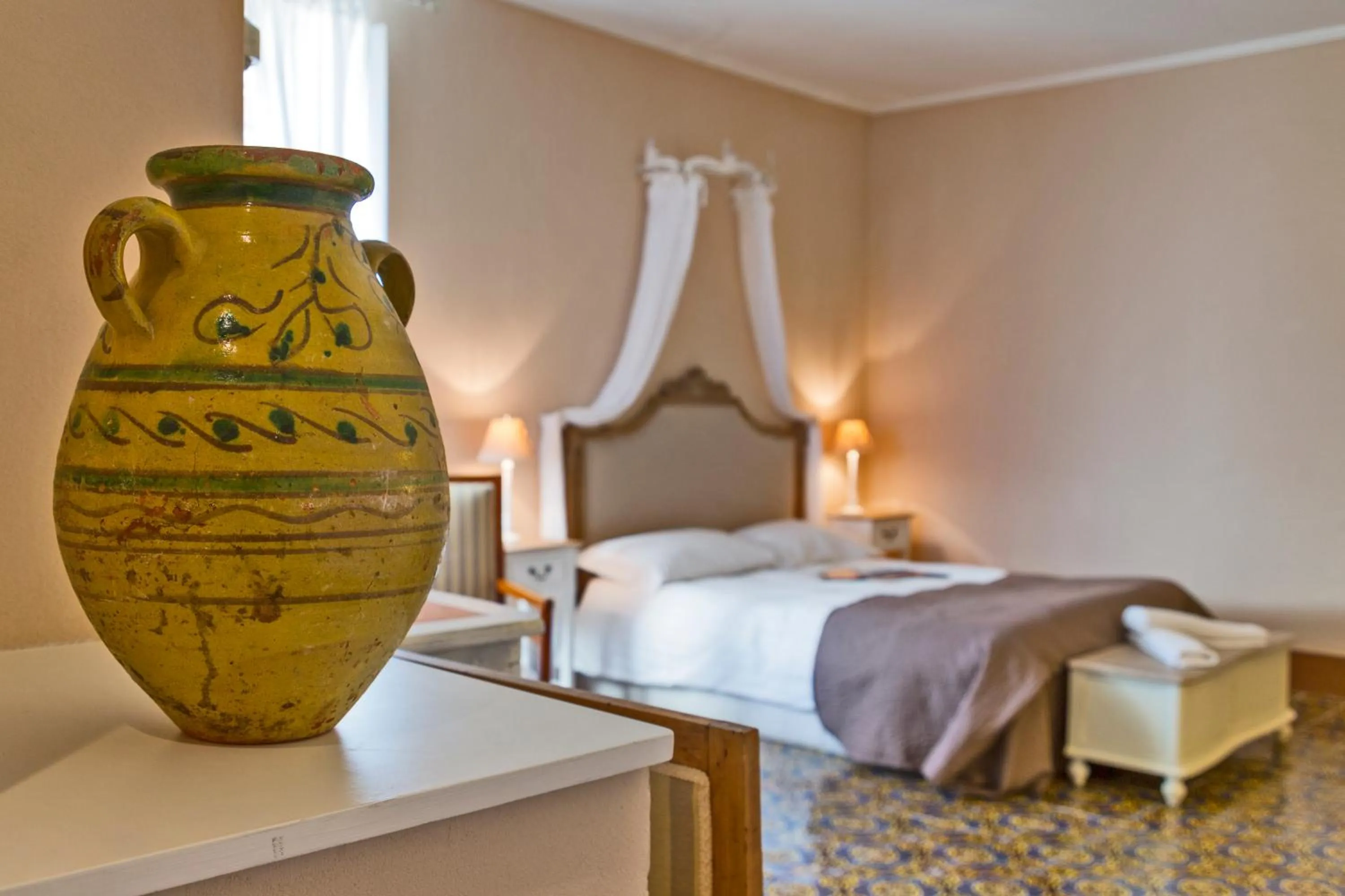 Bathroom, Bed in Borgo del Carato