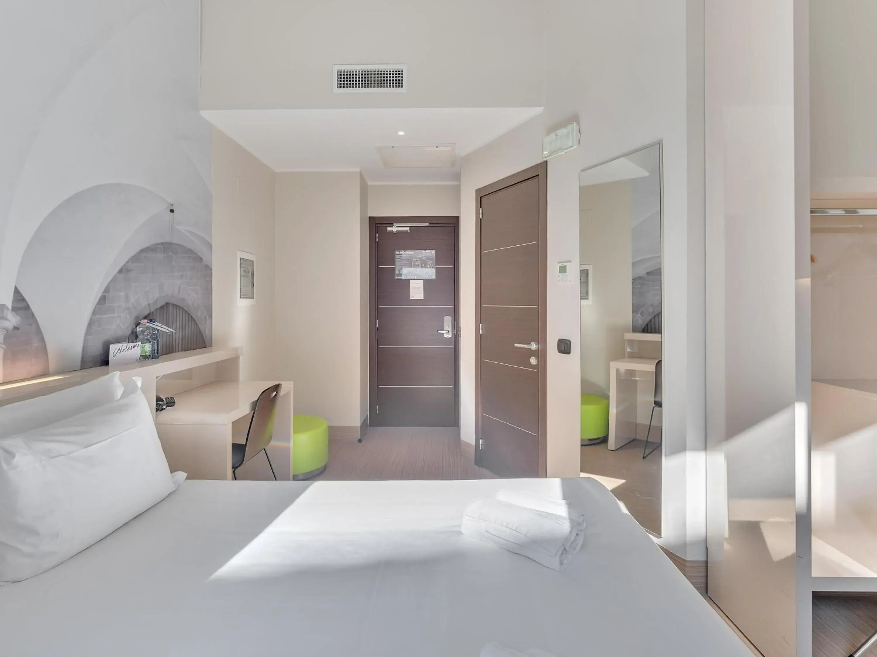 Superior Double Room in B&B Hotel Bergamo City Superior Double Room in B&B Hotel Bergamo City