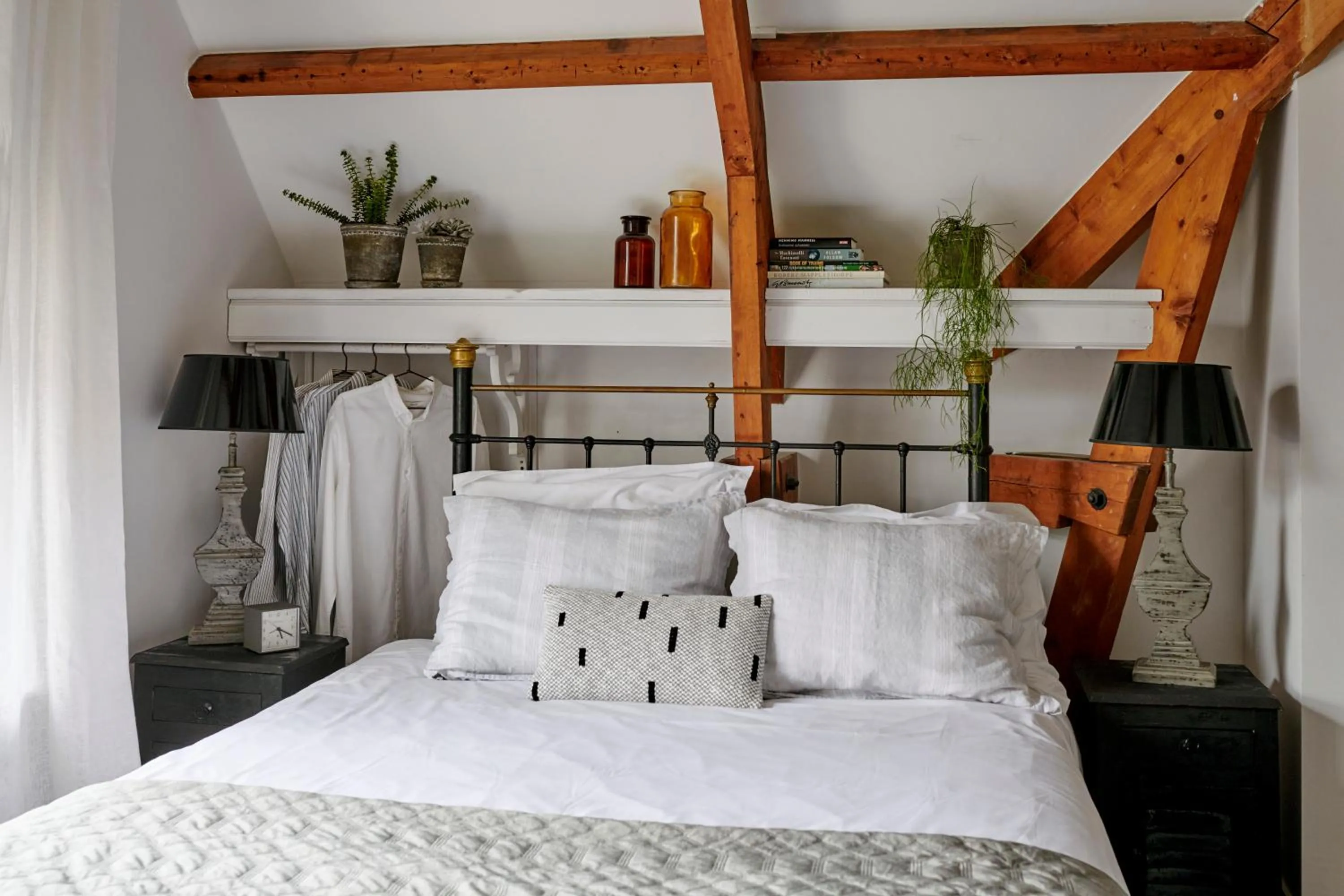 Bed in Hotel Station Amstelveen