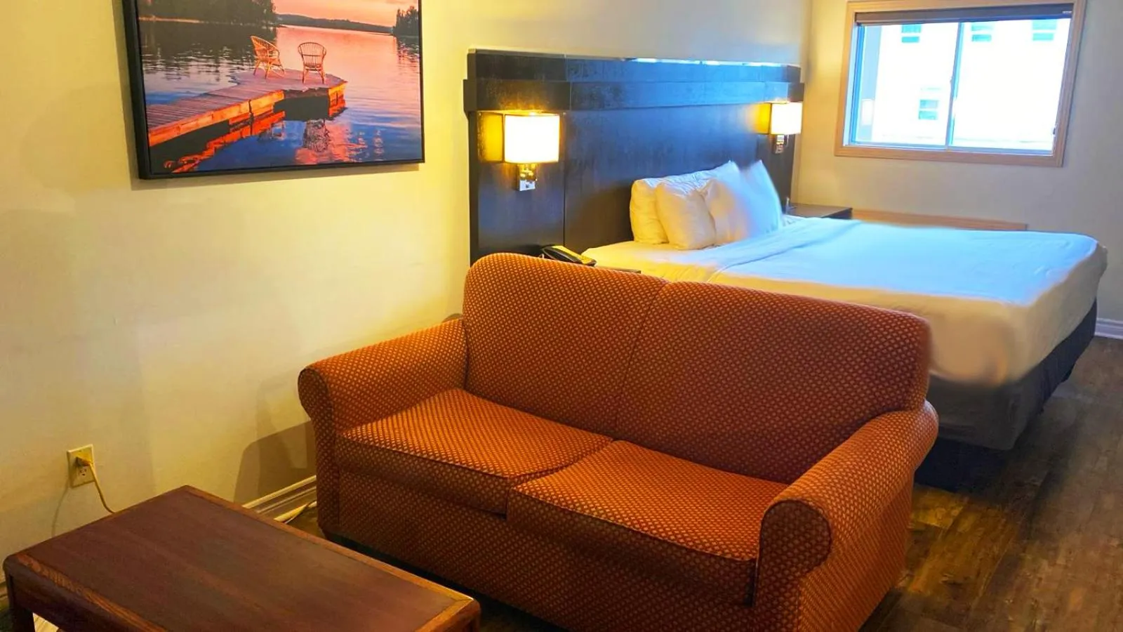 Bed in Riviera Inn And Suites 1000 Islands