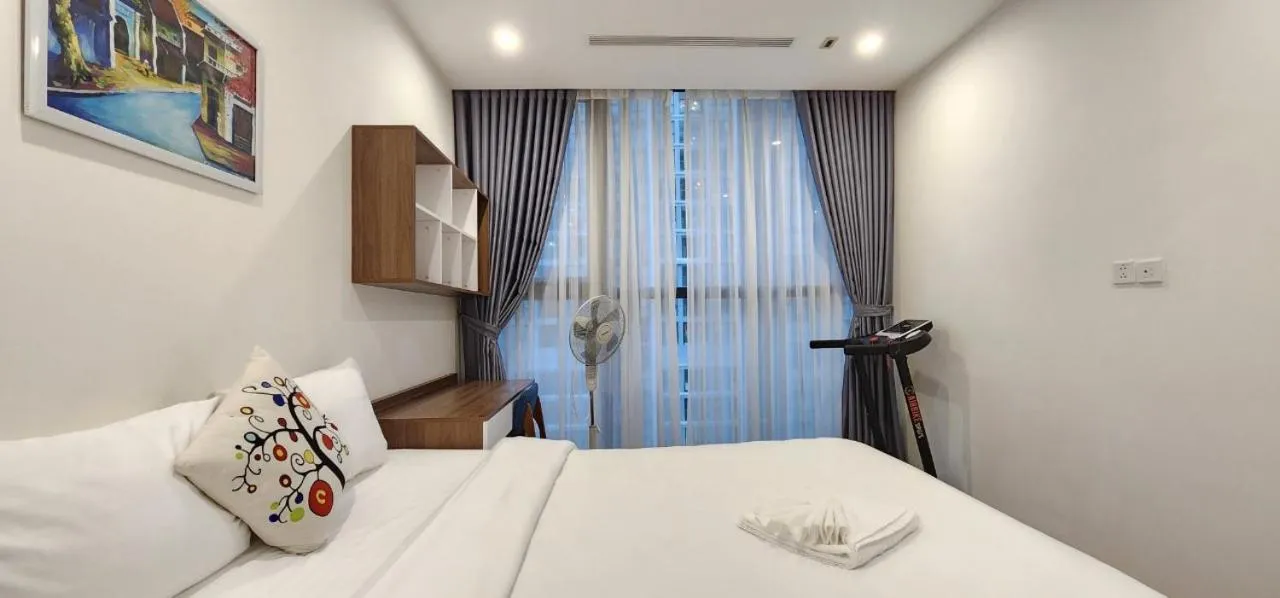 Bed in Vinhomes Skylake