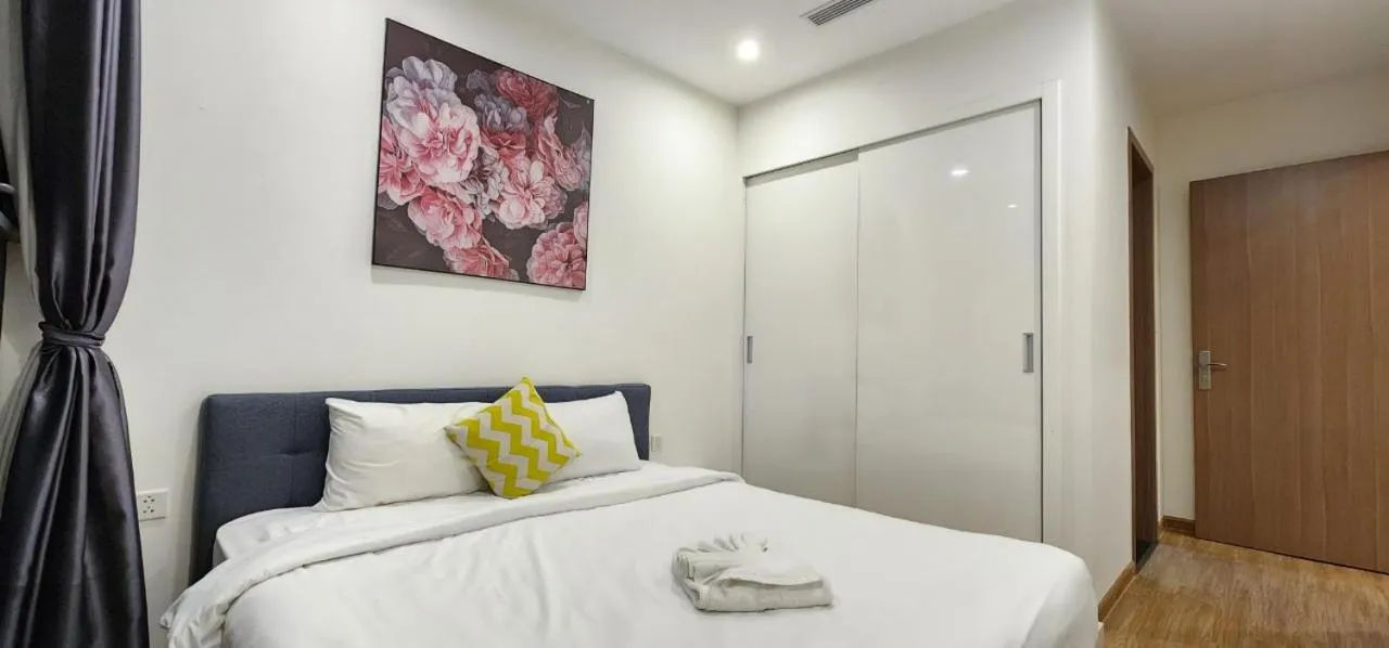 Bed in Vinhomes Skylake