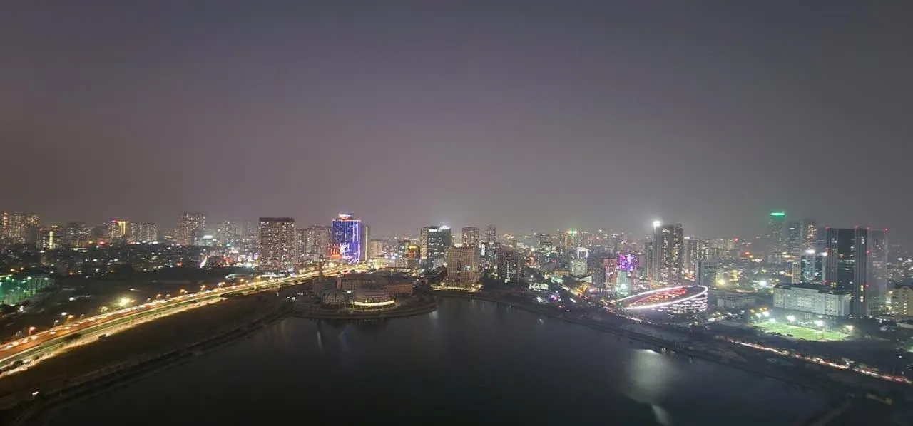 Night in Vinhomes Skylake