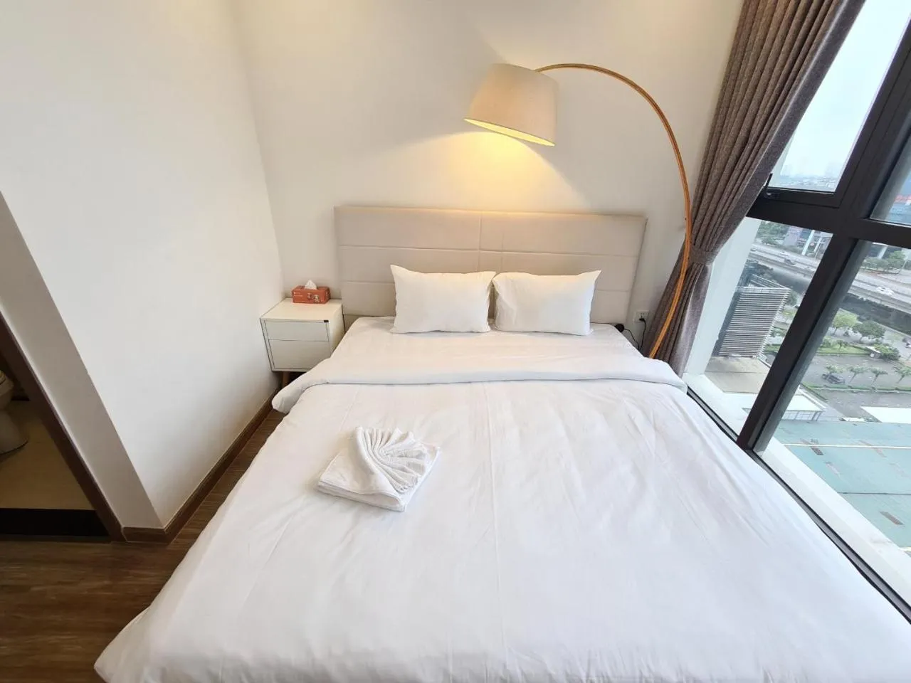 Bed in Vinhomes Skylake