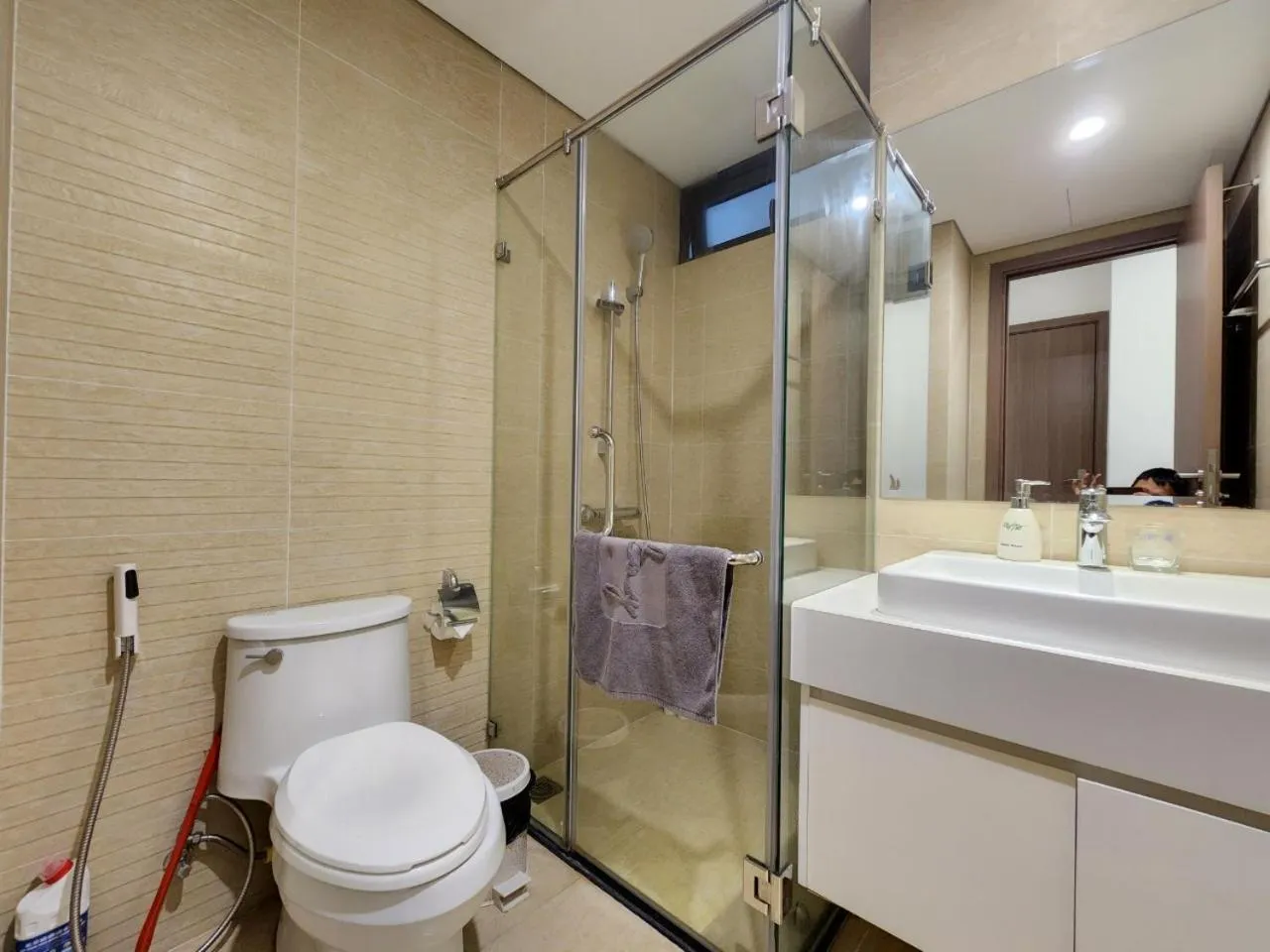 Shower in Vinhomes Skylake
