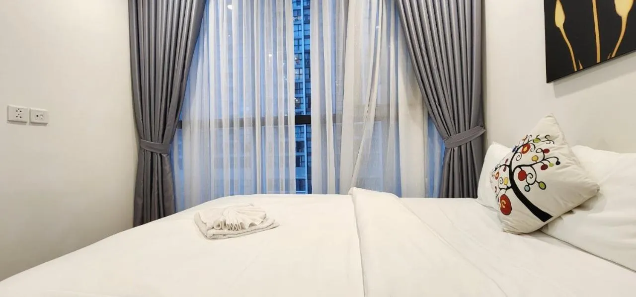 Bed in Vinhomes Skylake