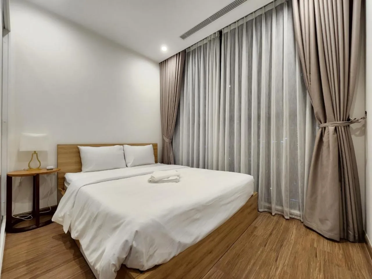 Bed in Vinhomes Skylake