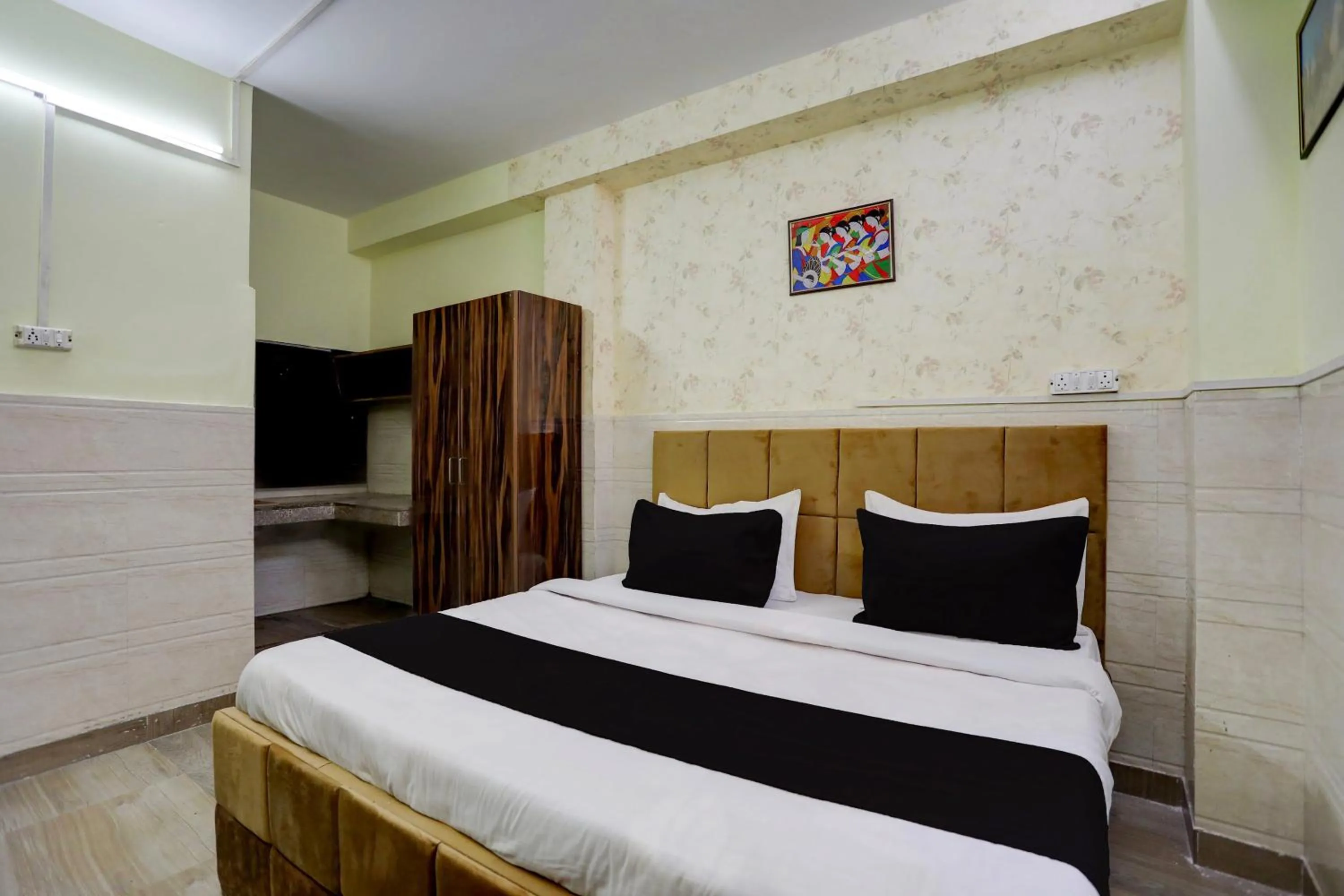 Bedroom, Bed in Hotel O vista 18 inn