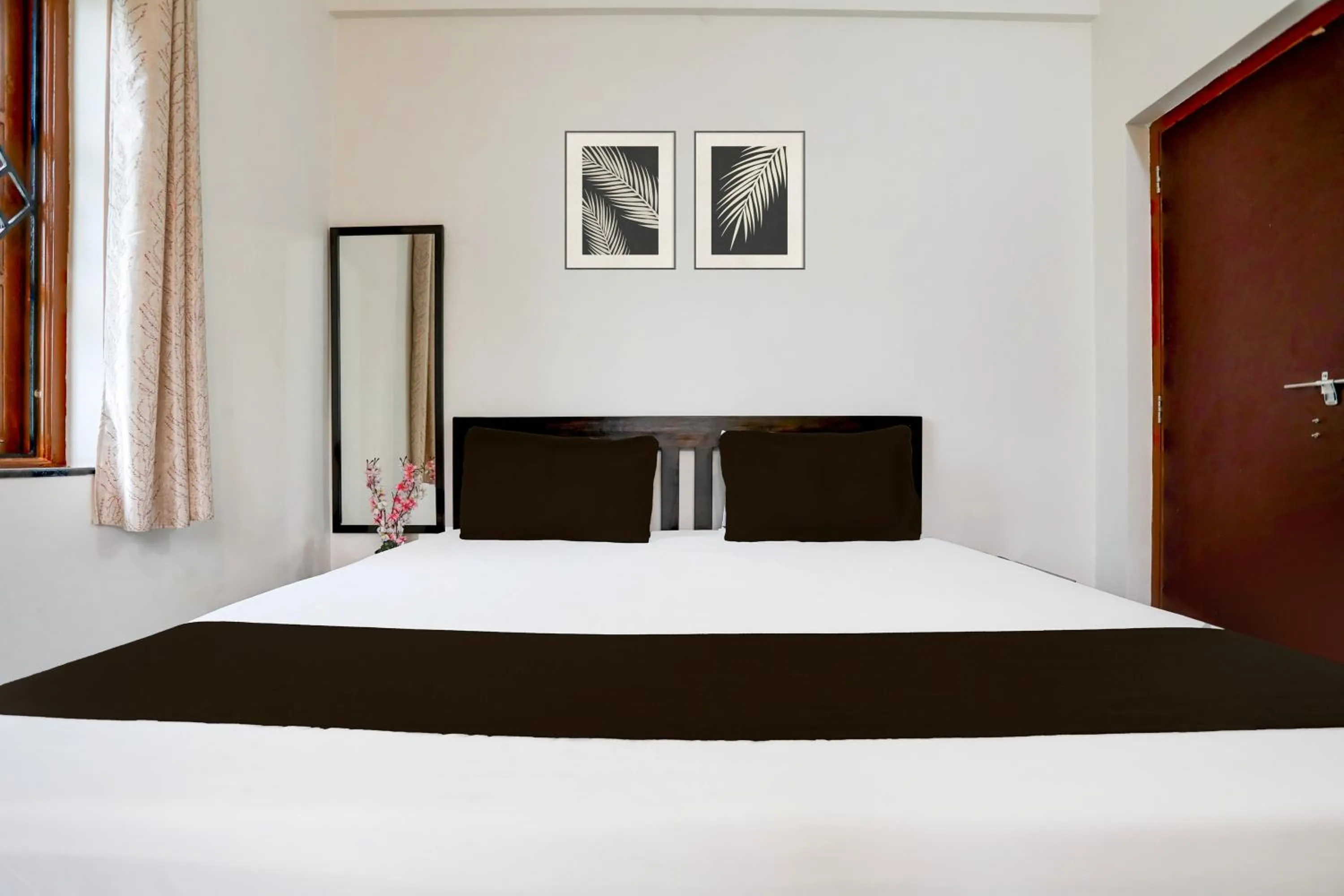 Bedroom, Bed in Hotel O Aqua Service Apartments