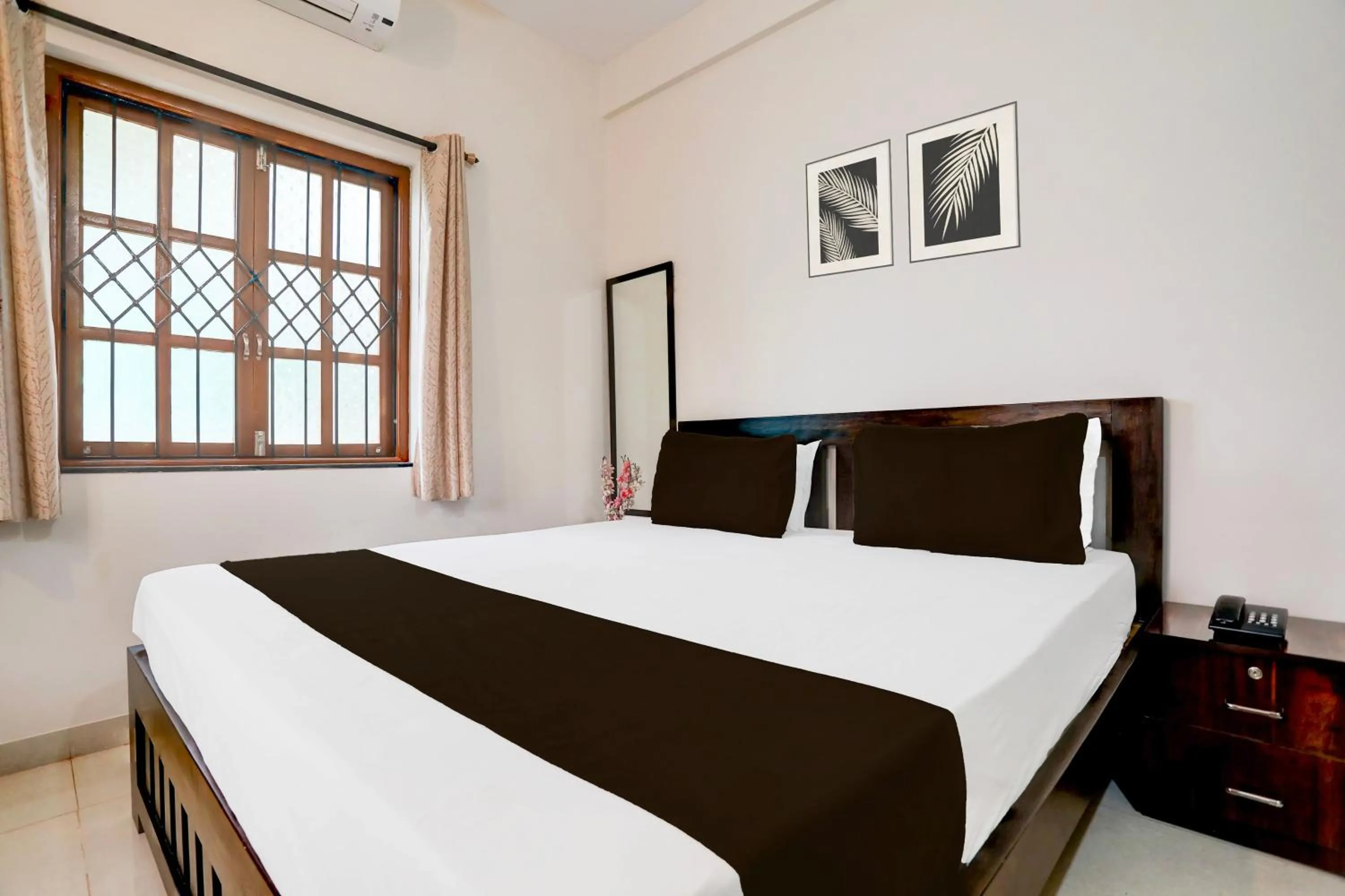 Bedroom, Bed in Hotel O Aqua Service Apartments