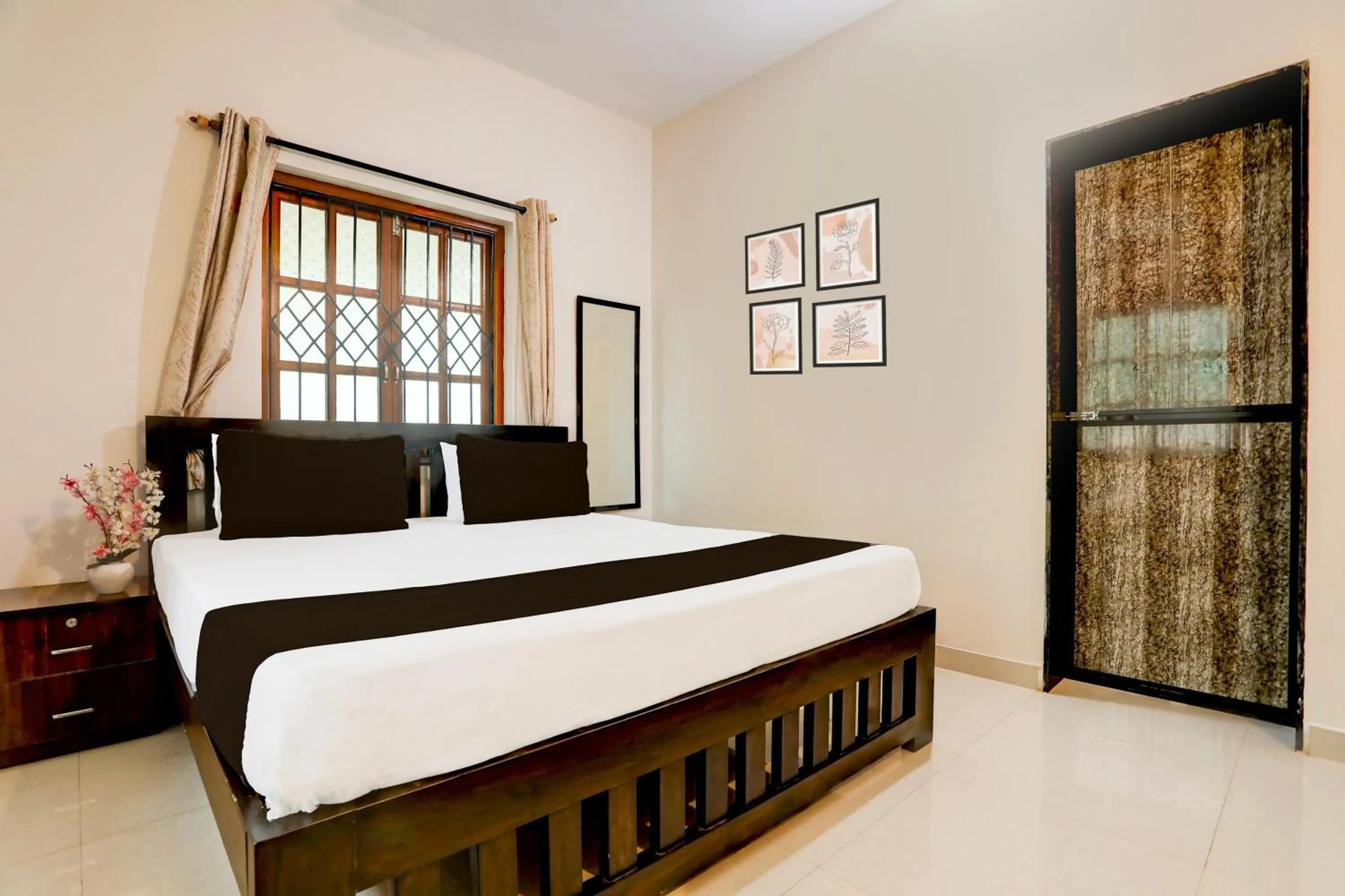 Bedroom, Bed in Hotel O Aqua Service Apartments