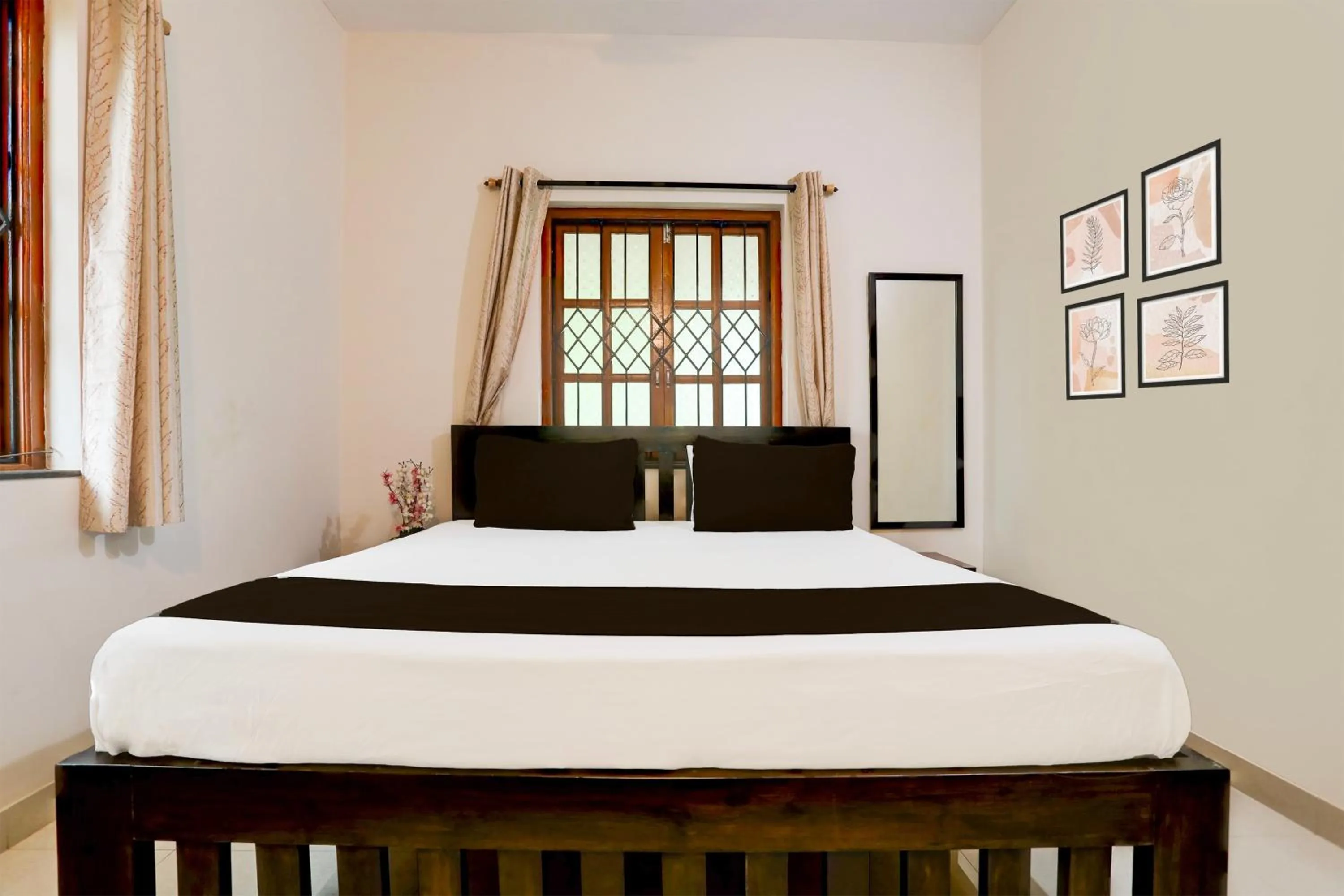 Bedroom, Bed in Hotel O Aqua Service Apartments