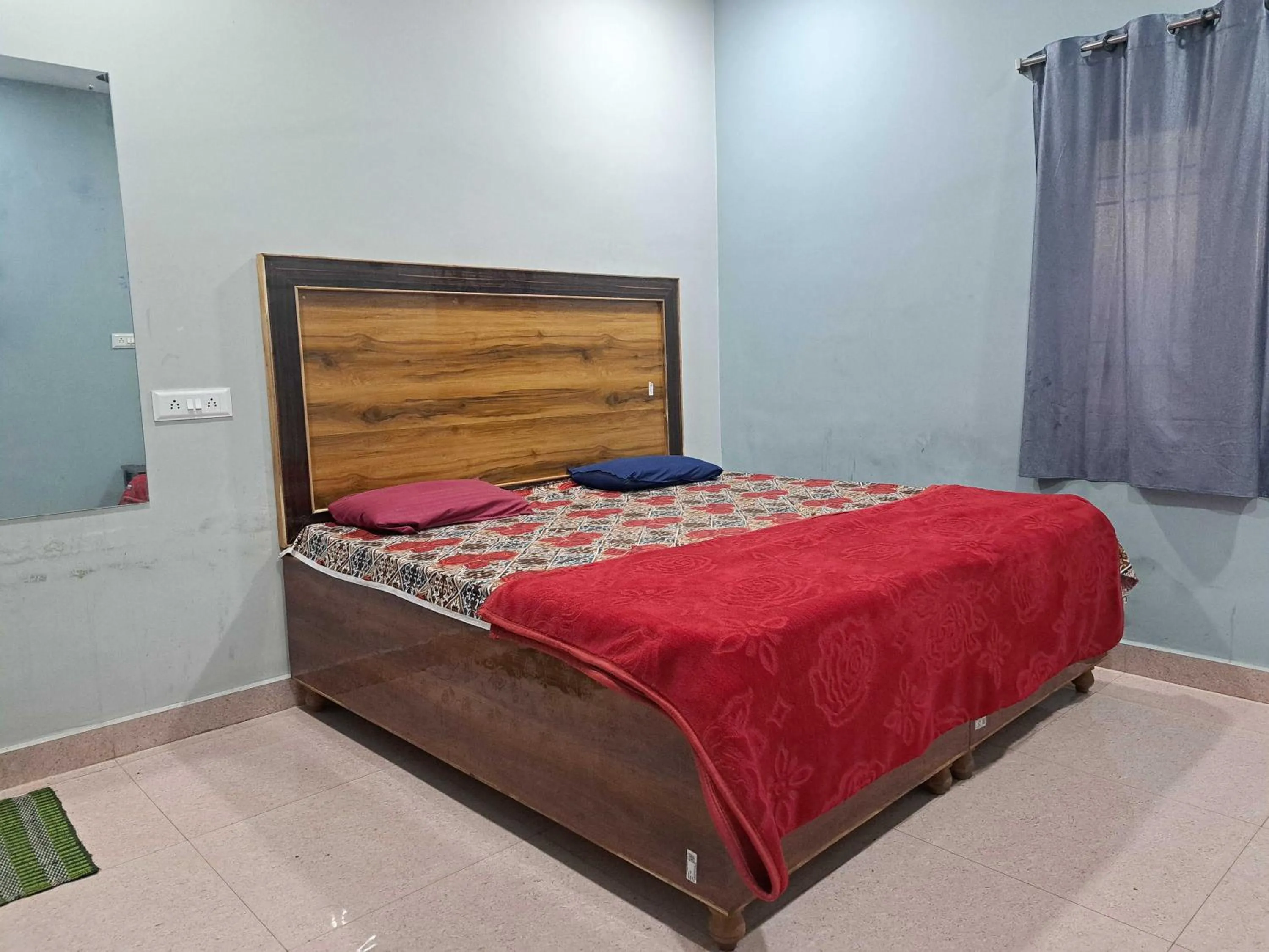 Bedroom in Hotel O Royal Morning Star