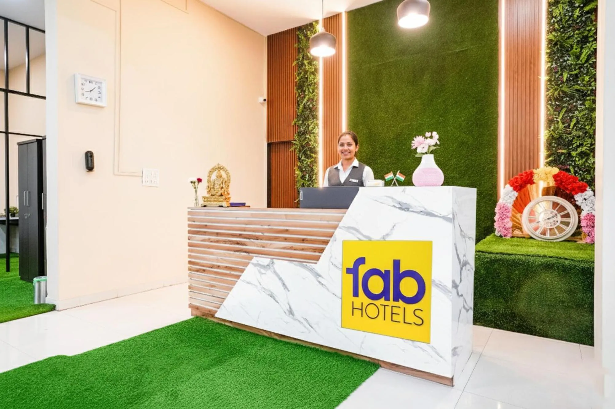 Lobby or reception in Via Sunset Residency - Nr Apollo Hospitals