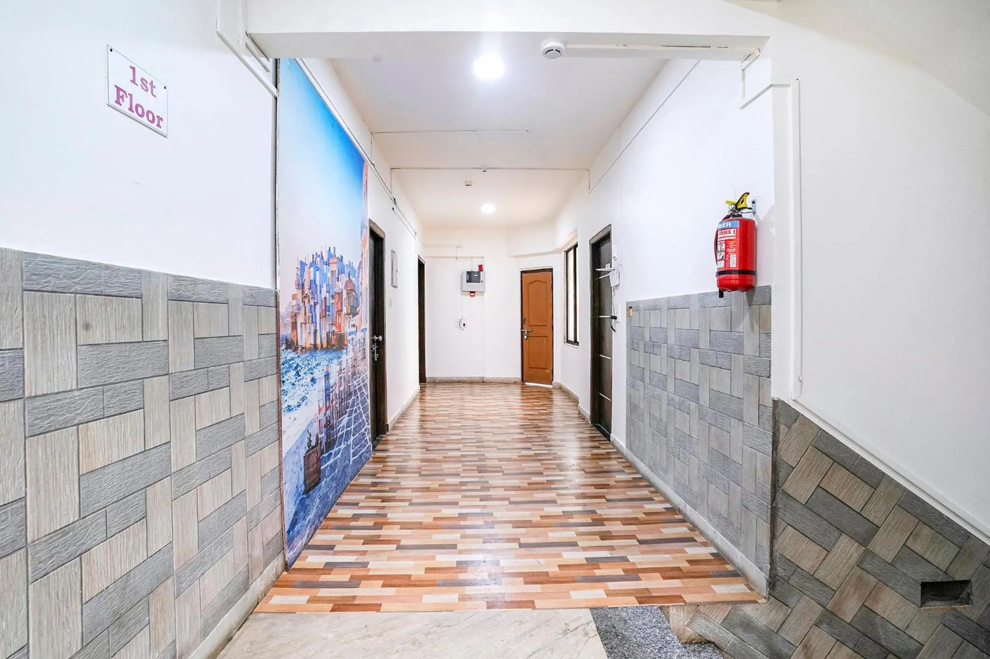 Lobby or reception in Via Sunset Residency - Nr Apollo Hospitals