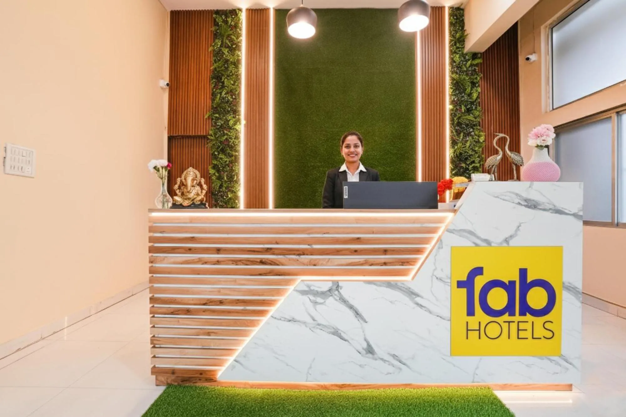 Lobby or reception in Via Sunset Residency - Nr Apollo Hospitals