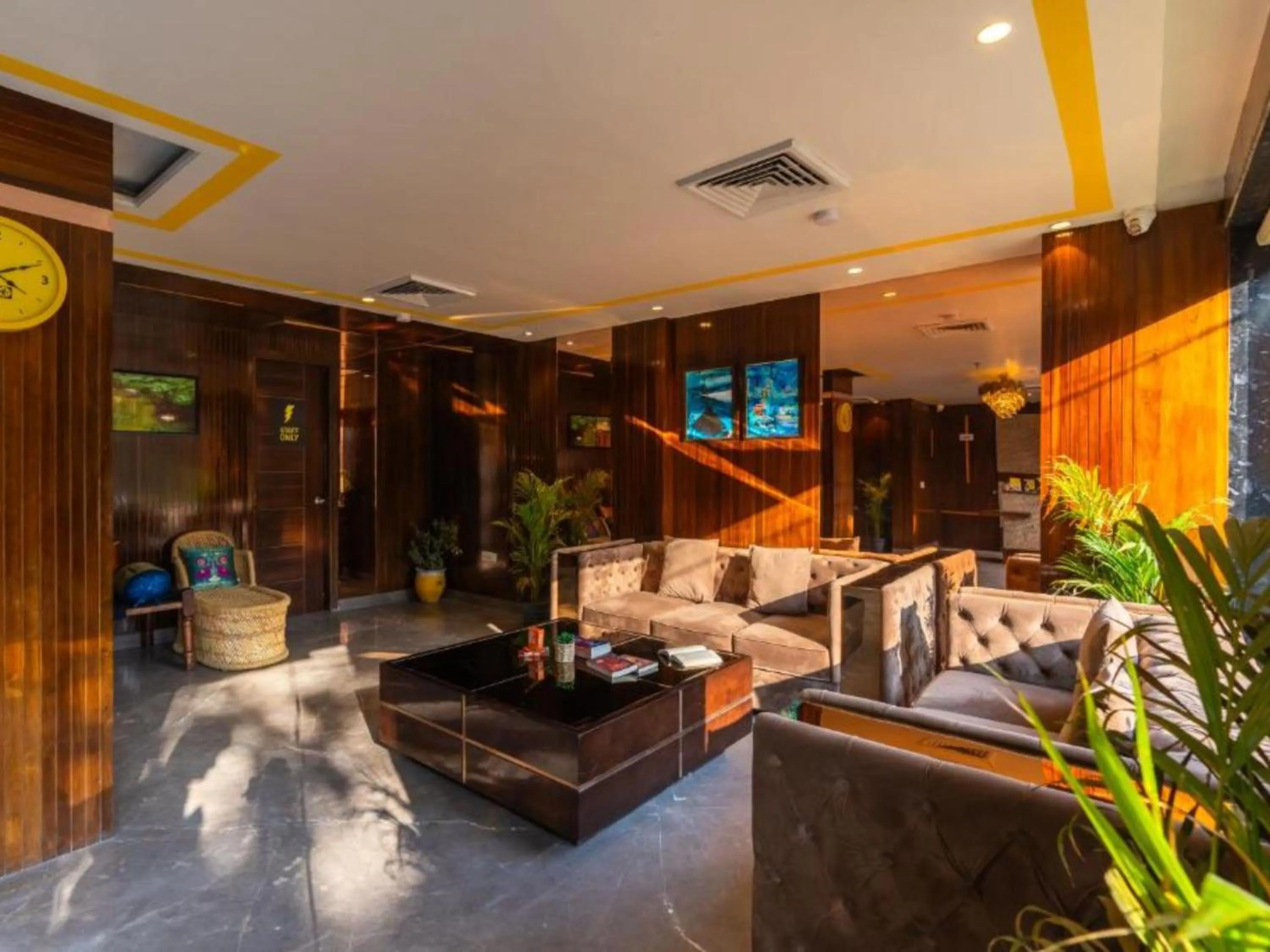 Living room in The Hosteller Amritsar, Near Golden Temple