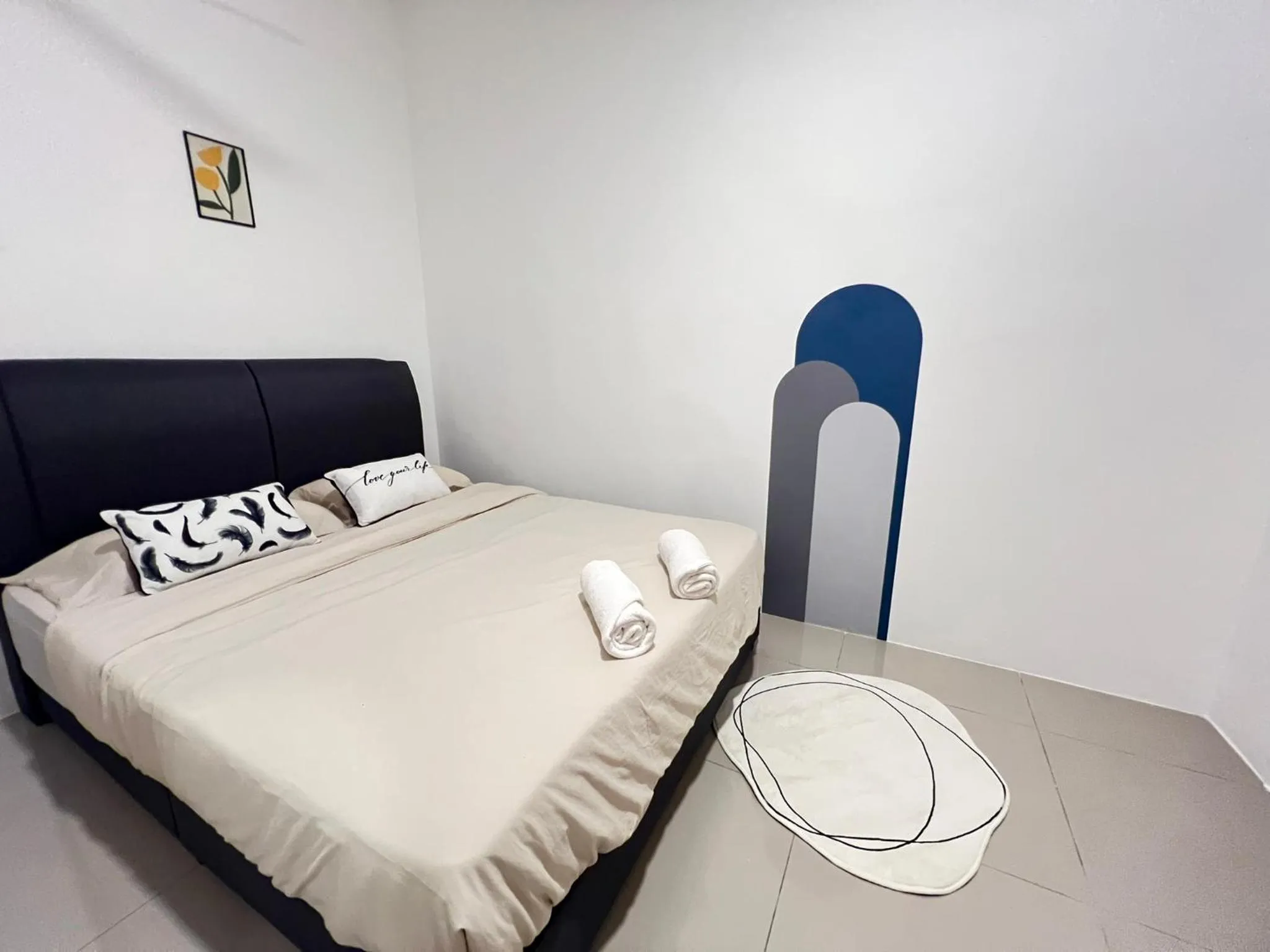 Bedroom, Bed in FunkyVila4 14PAX 4BR Near188Tower, ArtStreet, HTTA