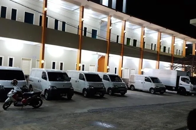 Facade/entrance in Hotel O Fathir Homestay SyariahNearRM Raso Situjuah