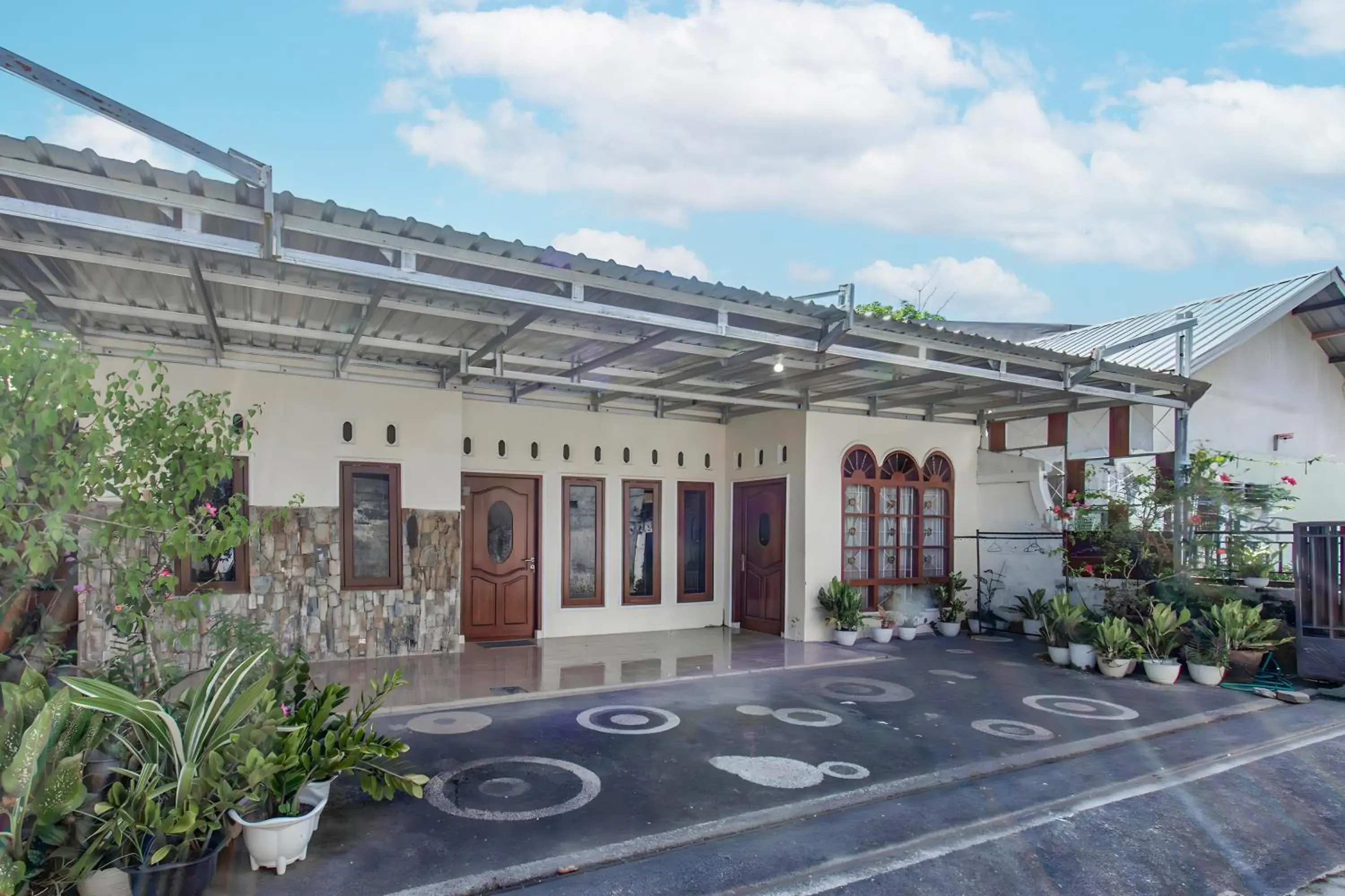 OYO 93582 Liani Homestay Syariah OYO 93582 Liani Homestay Syariah