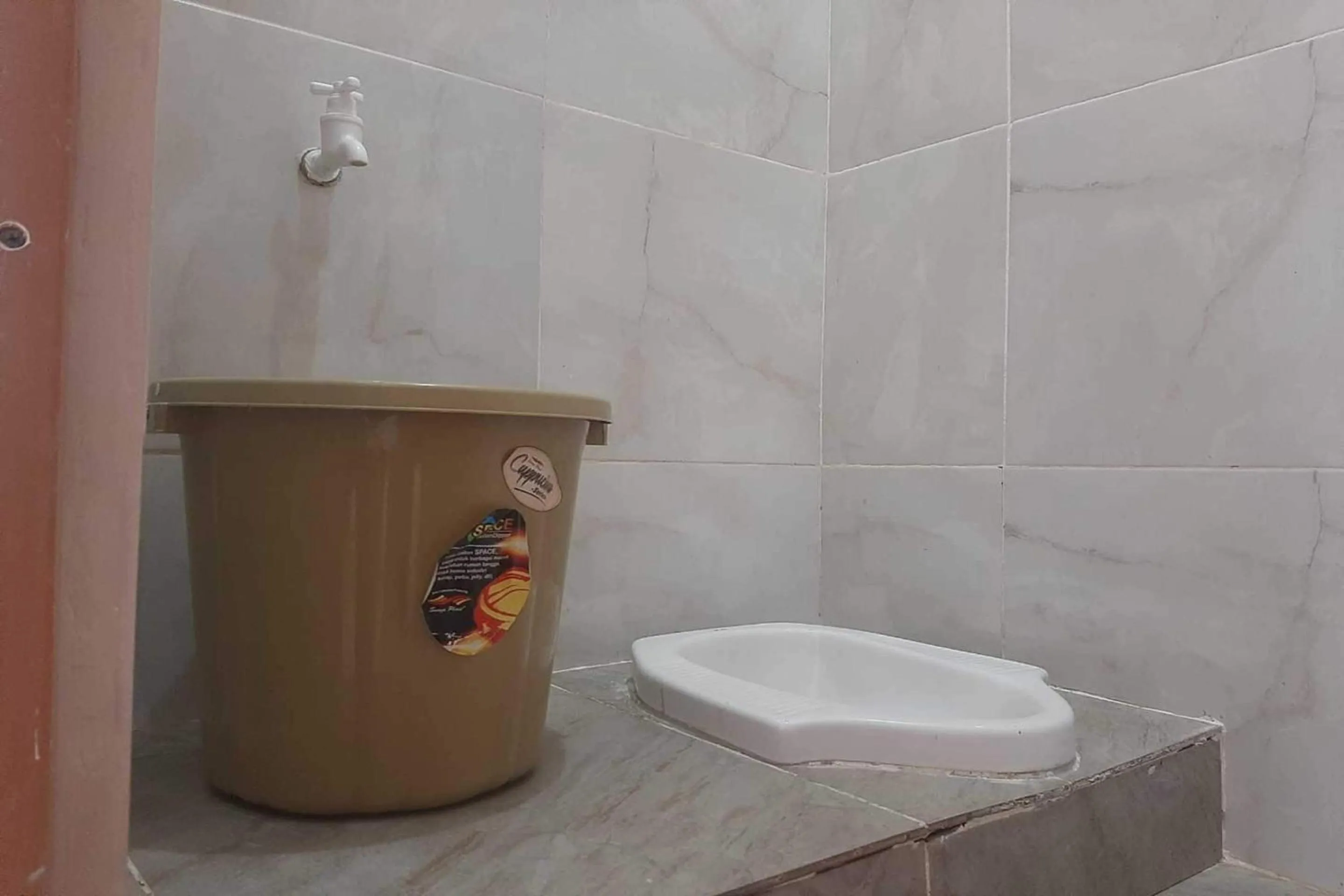 Bathroom in Hotel O Syagita Kos & Penginapan Syariah