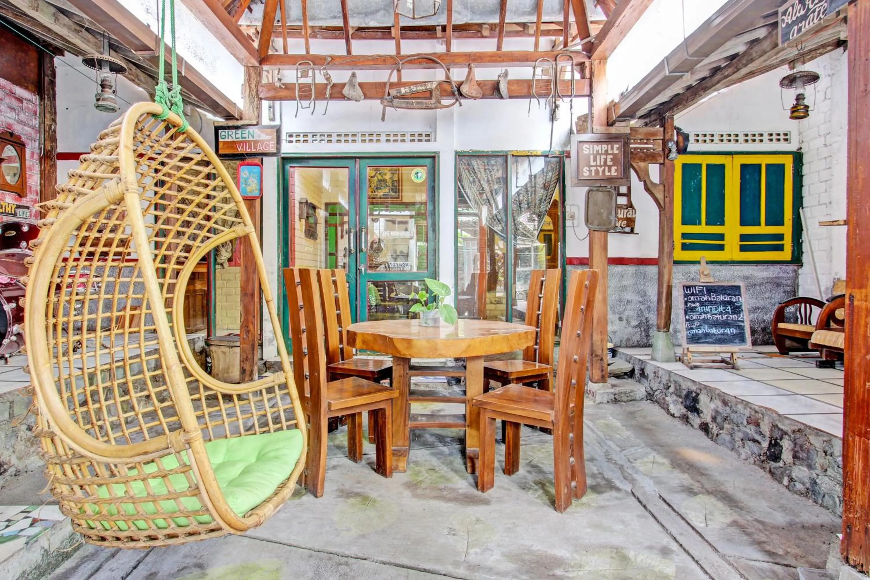 Bedroom in Hotel O Omah Baturan Syariah