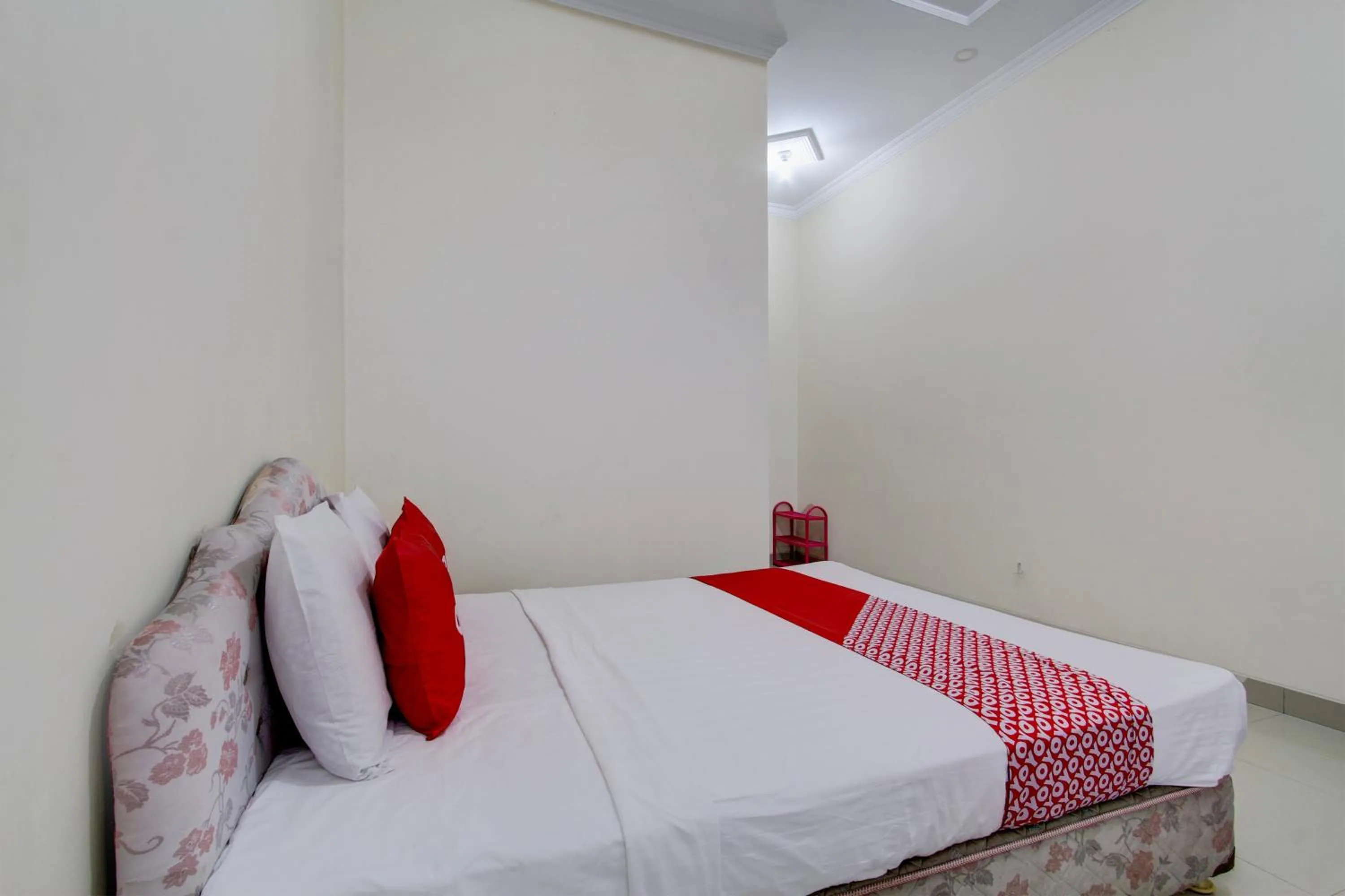 Bedroom in OYO 93600 Barong Ijo Homestay Syariah