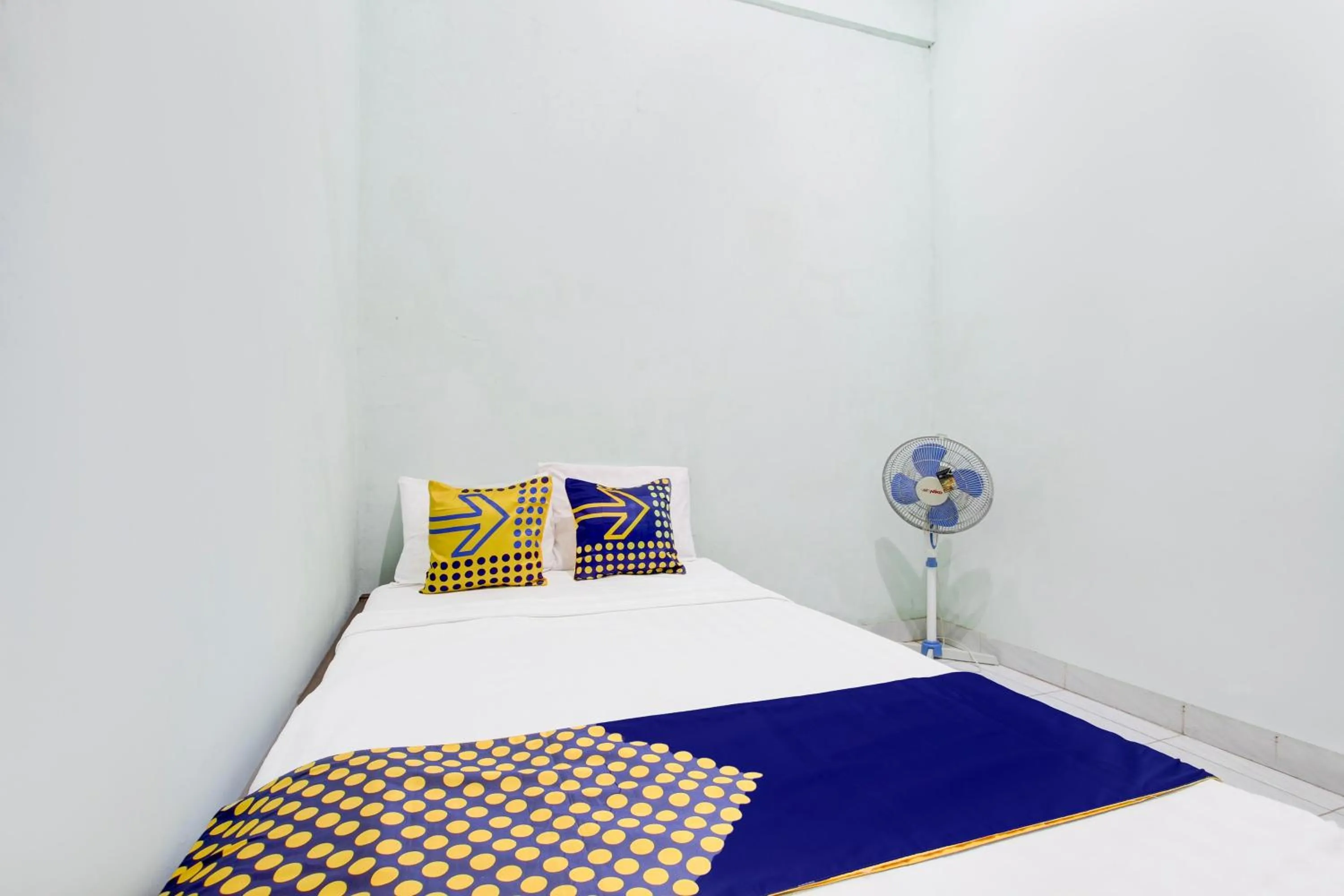 Bedroom, Bed in Hotel O Juan Kostel 3