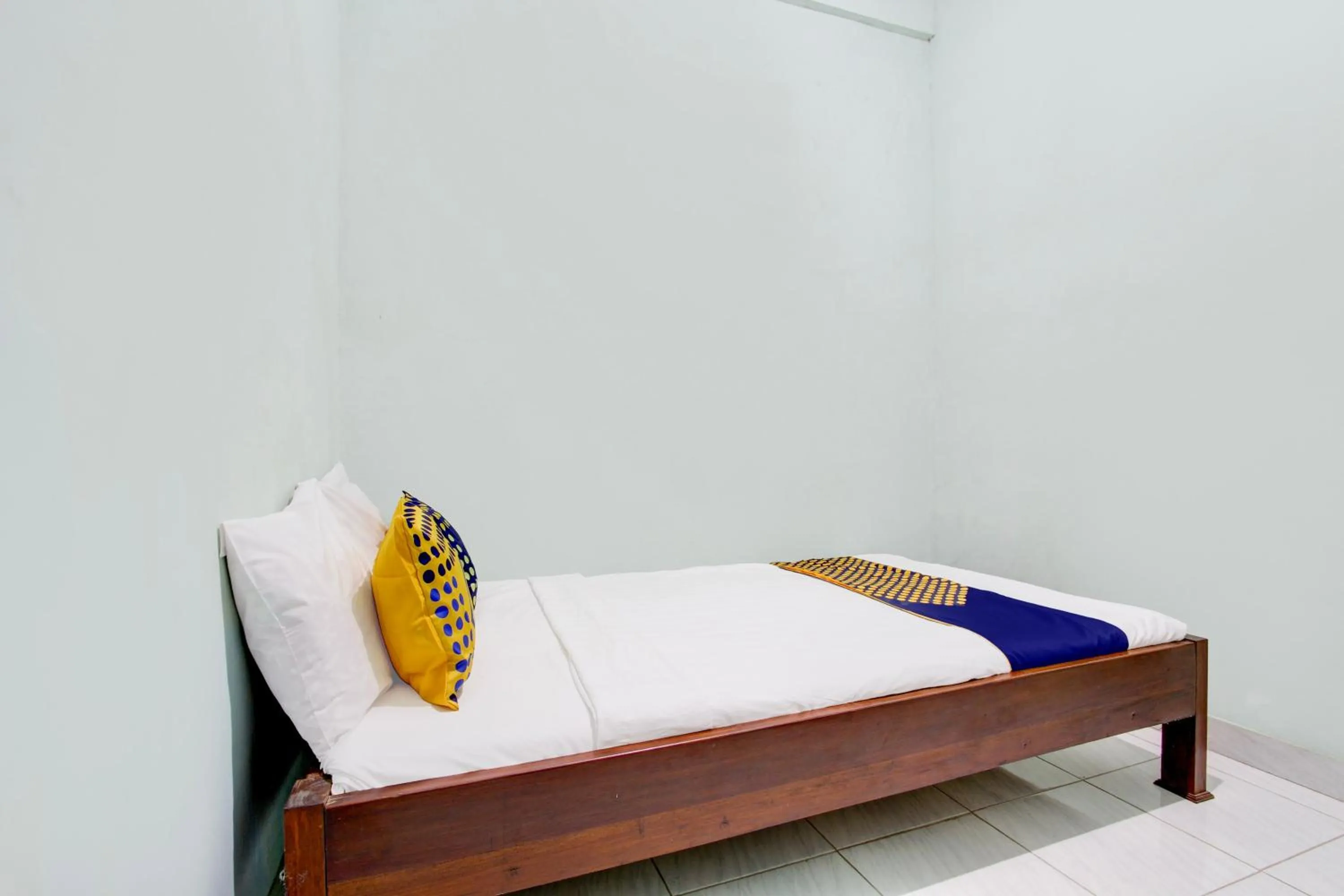 Bedroom, Bed in Hotel O Juan Kostel 3