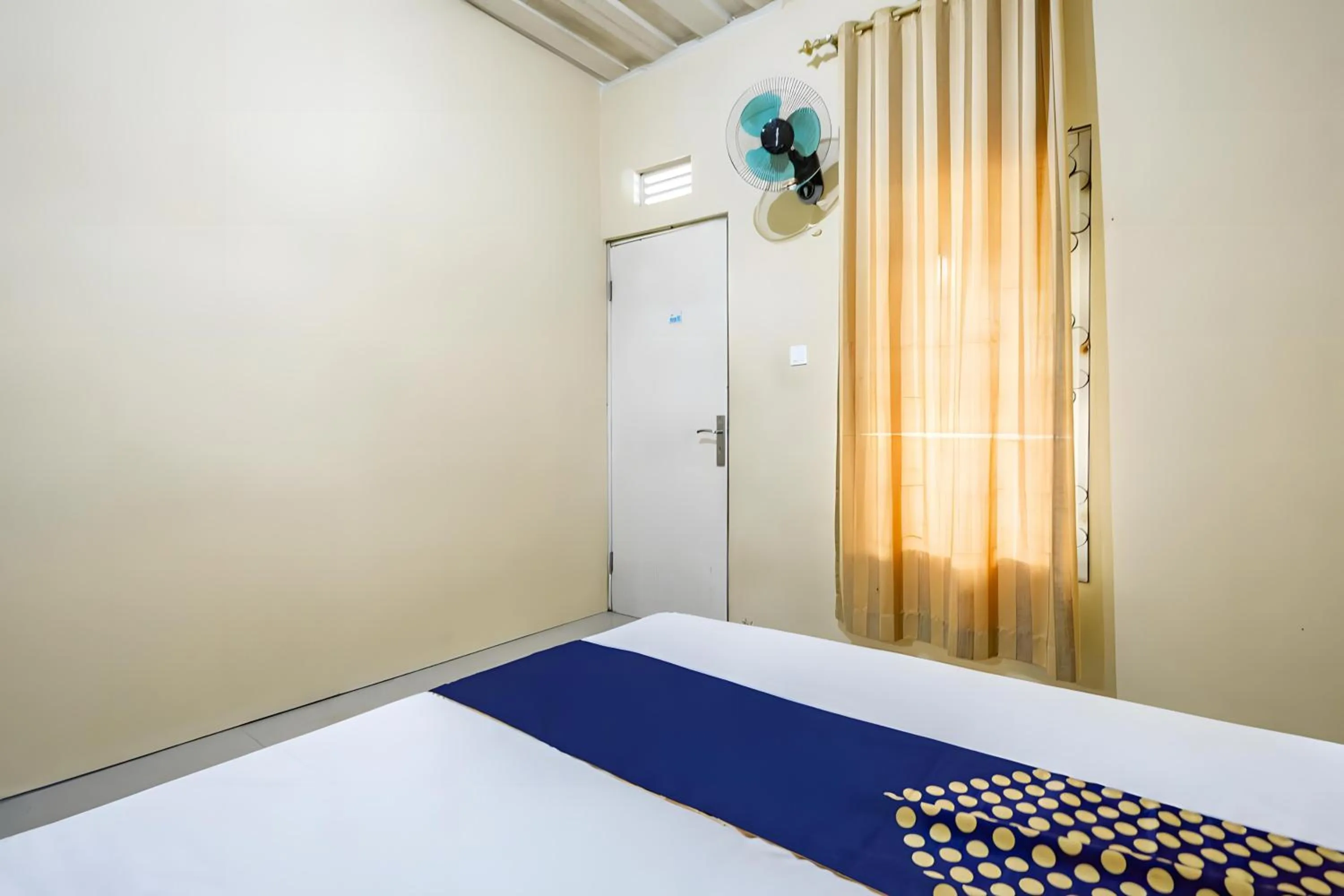 Bedroom, Bed in Hotel O Kencana Homestay Syariah Near Masjid AL-BAROKAH Kanyuran