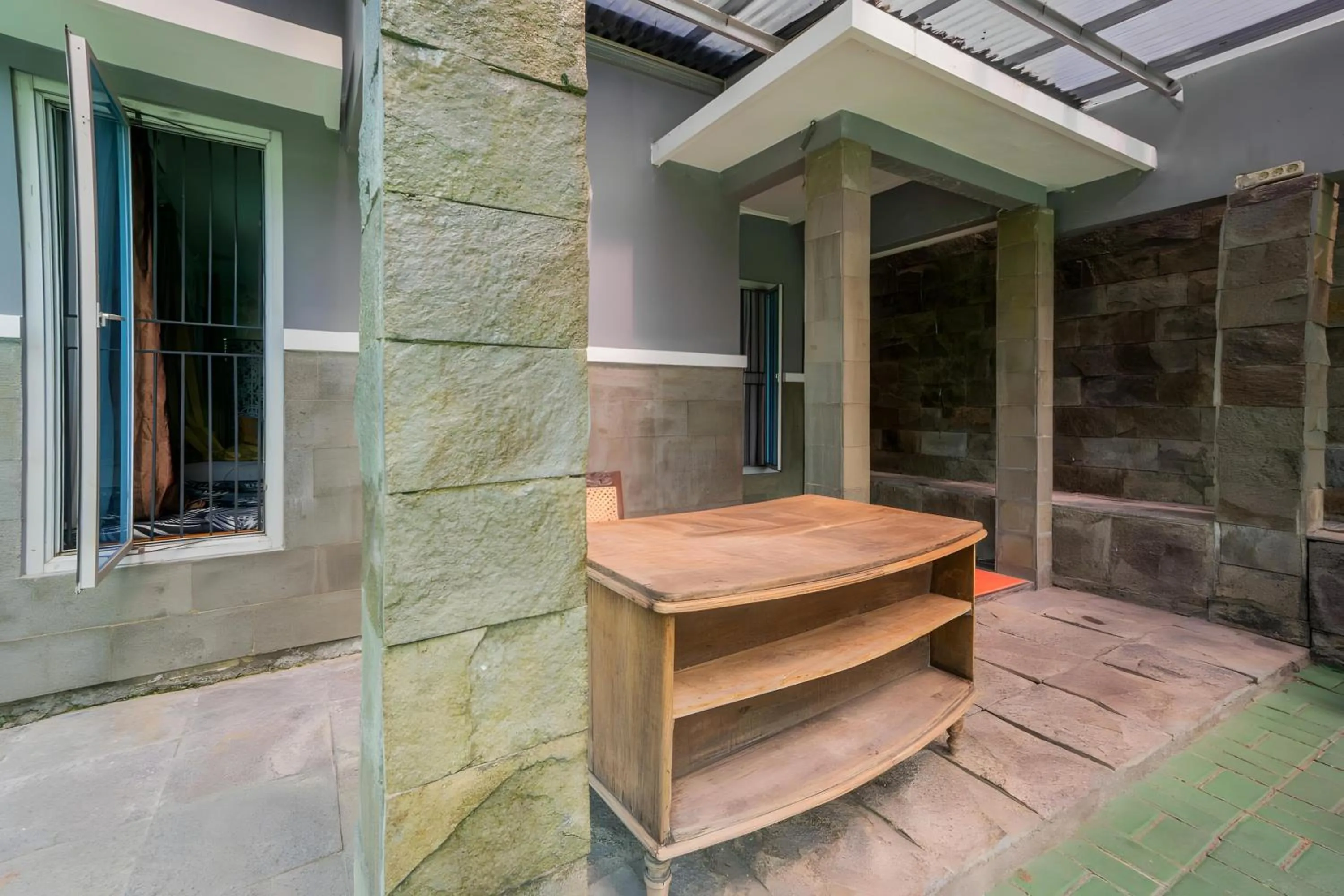 Lobby or reception in Hotel O Kencana Homestay Syariah Near Masjid AL-BAROKAH Kanyuran