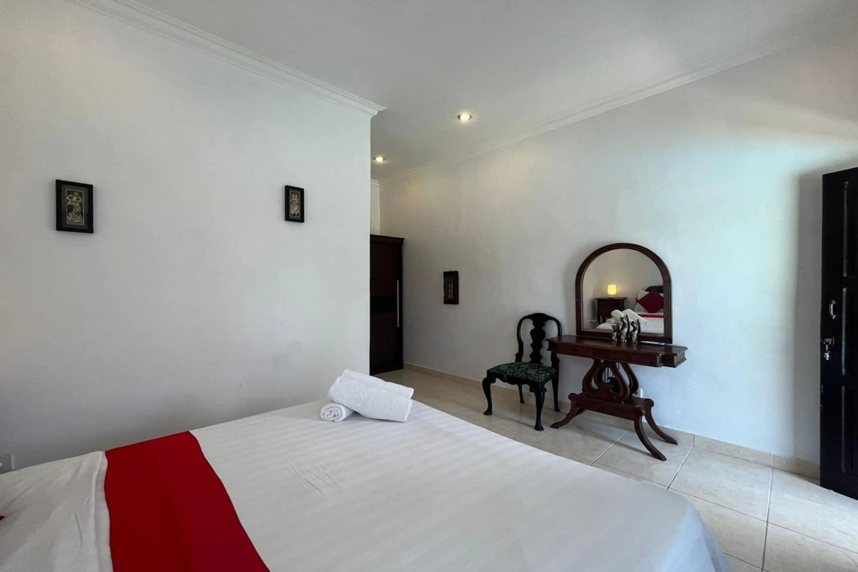 Bedroom, Bed in Belvilla Pleasant Seaside Lovina Beach