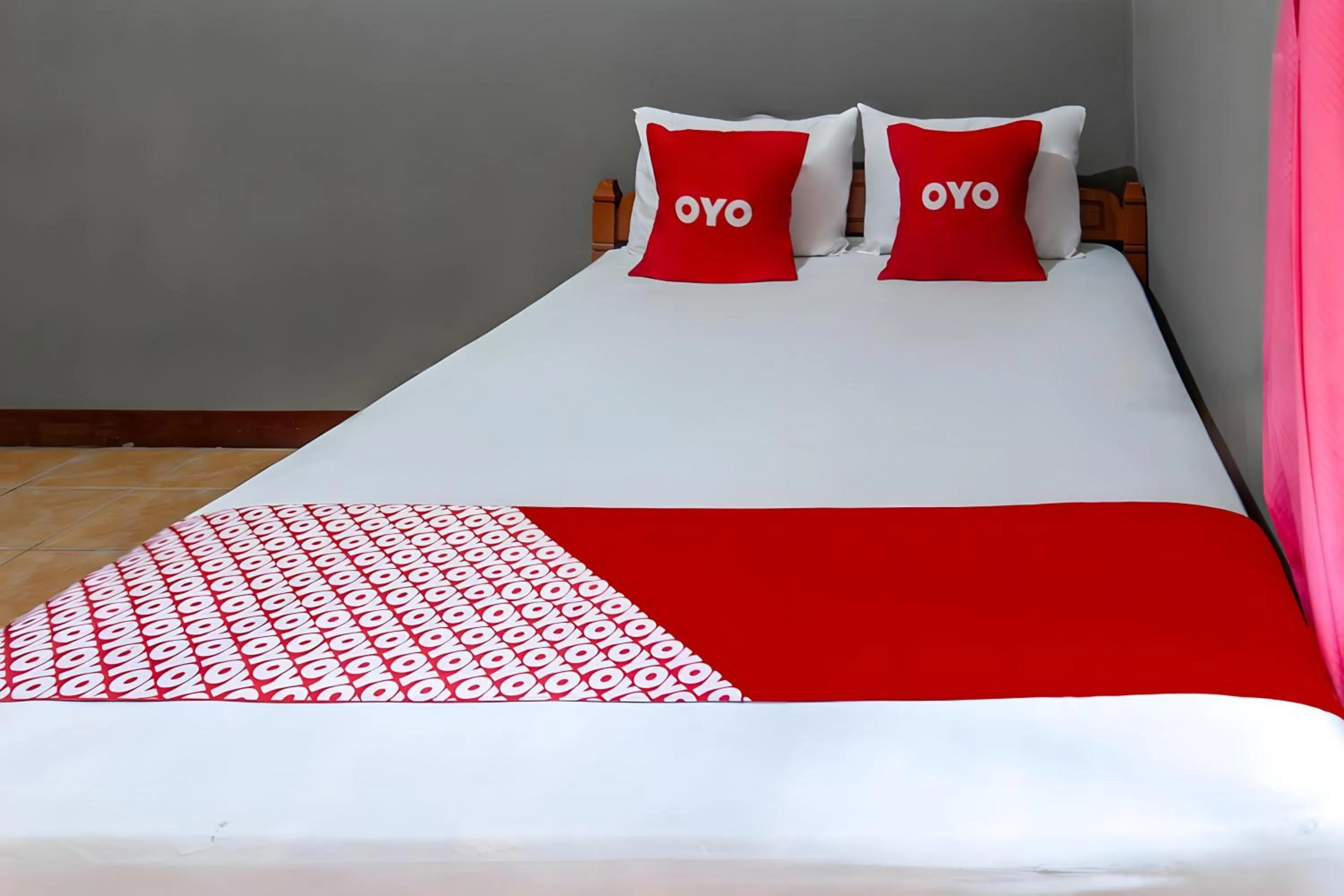 Bedroom, Bed in Hotel O Lanang