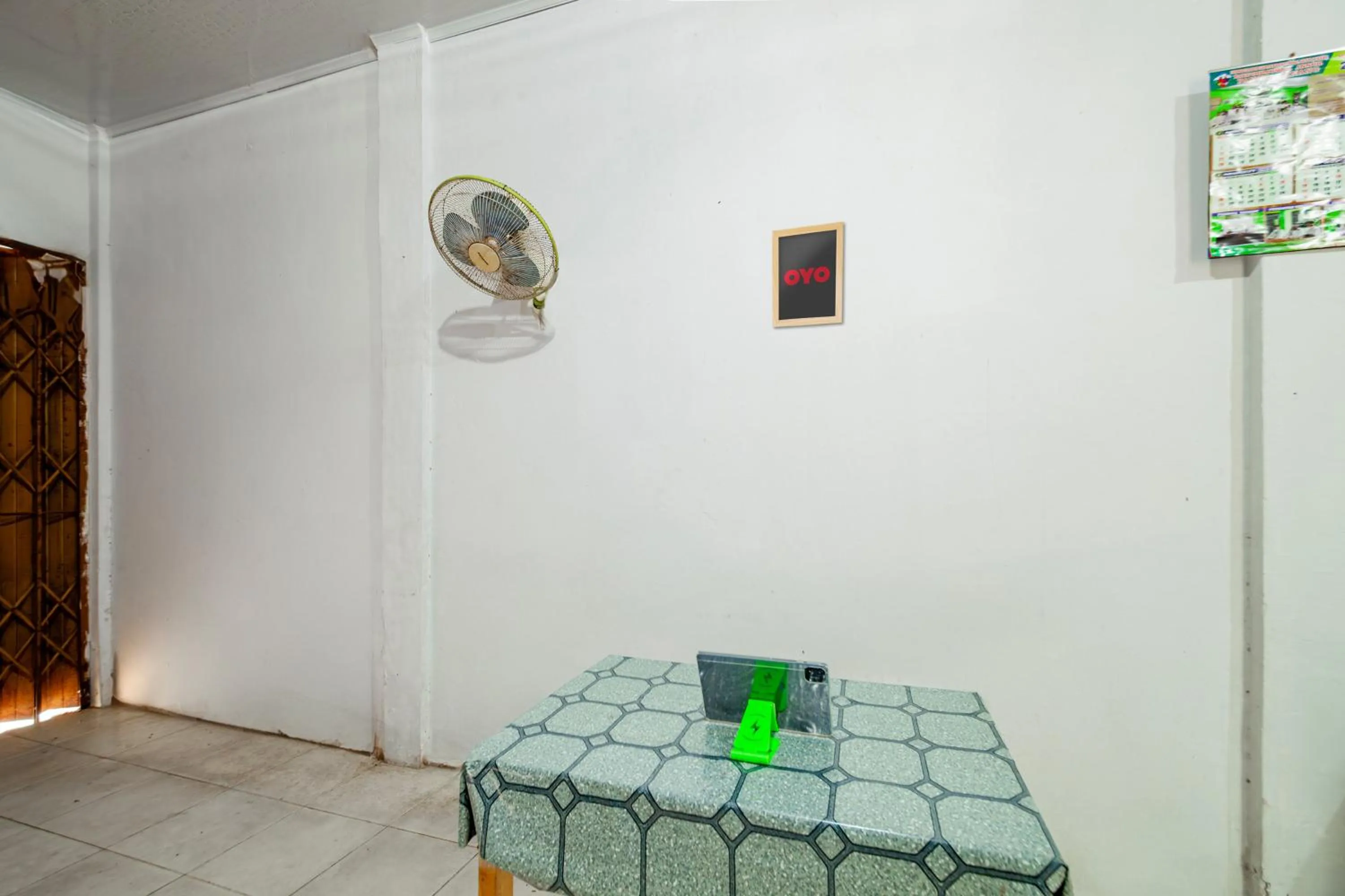 Lobby or reception in Hotel O Wongso Residence Syariah