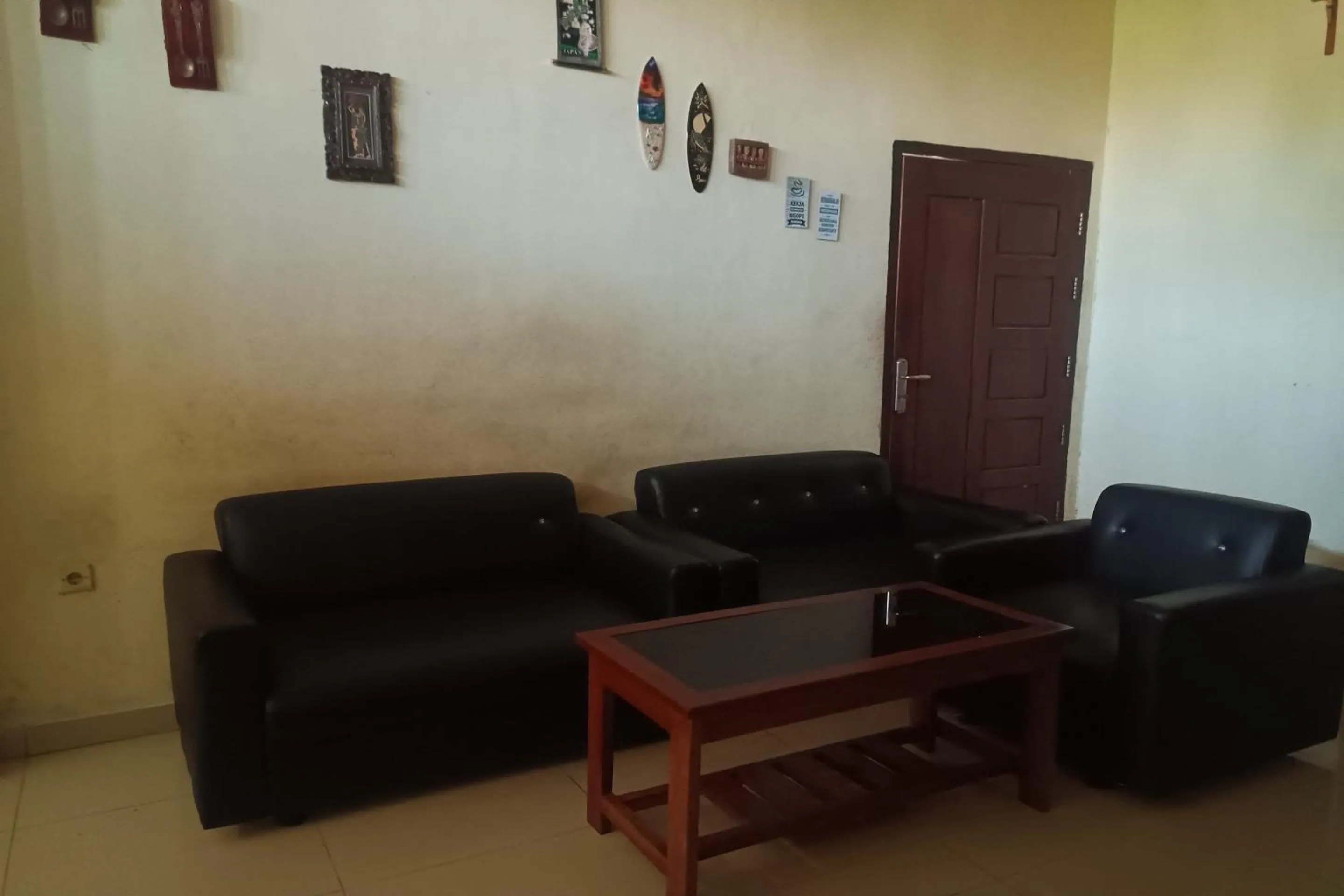 Lobby or reception in Hotel O Homestay Purirano