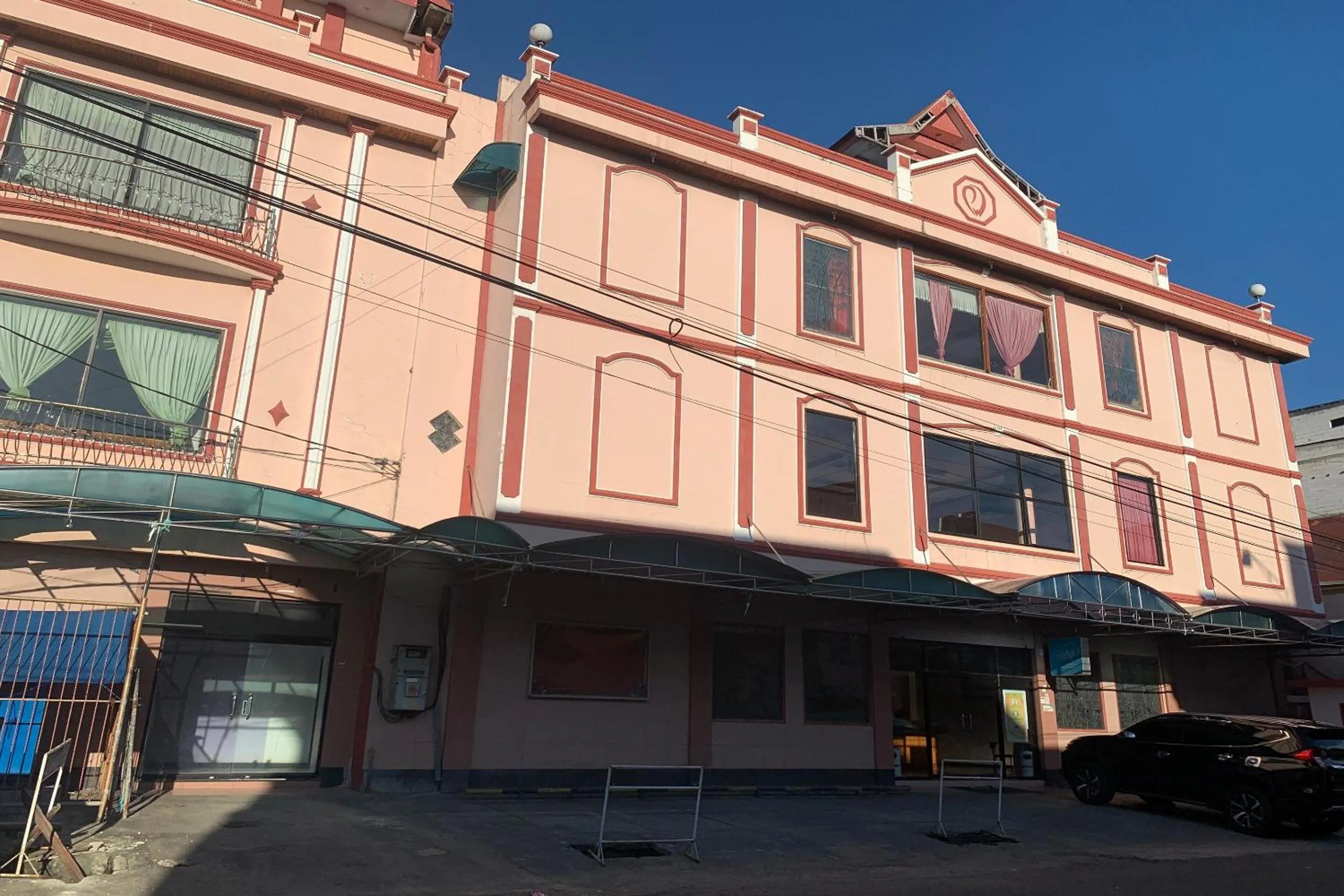 Facade/entrance in Hotel O Puri Homestay