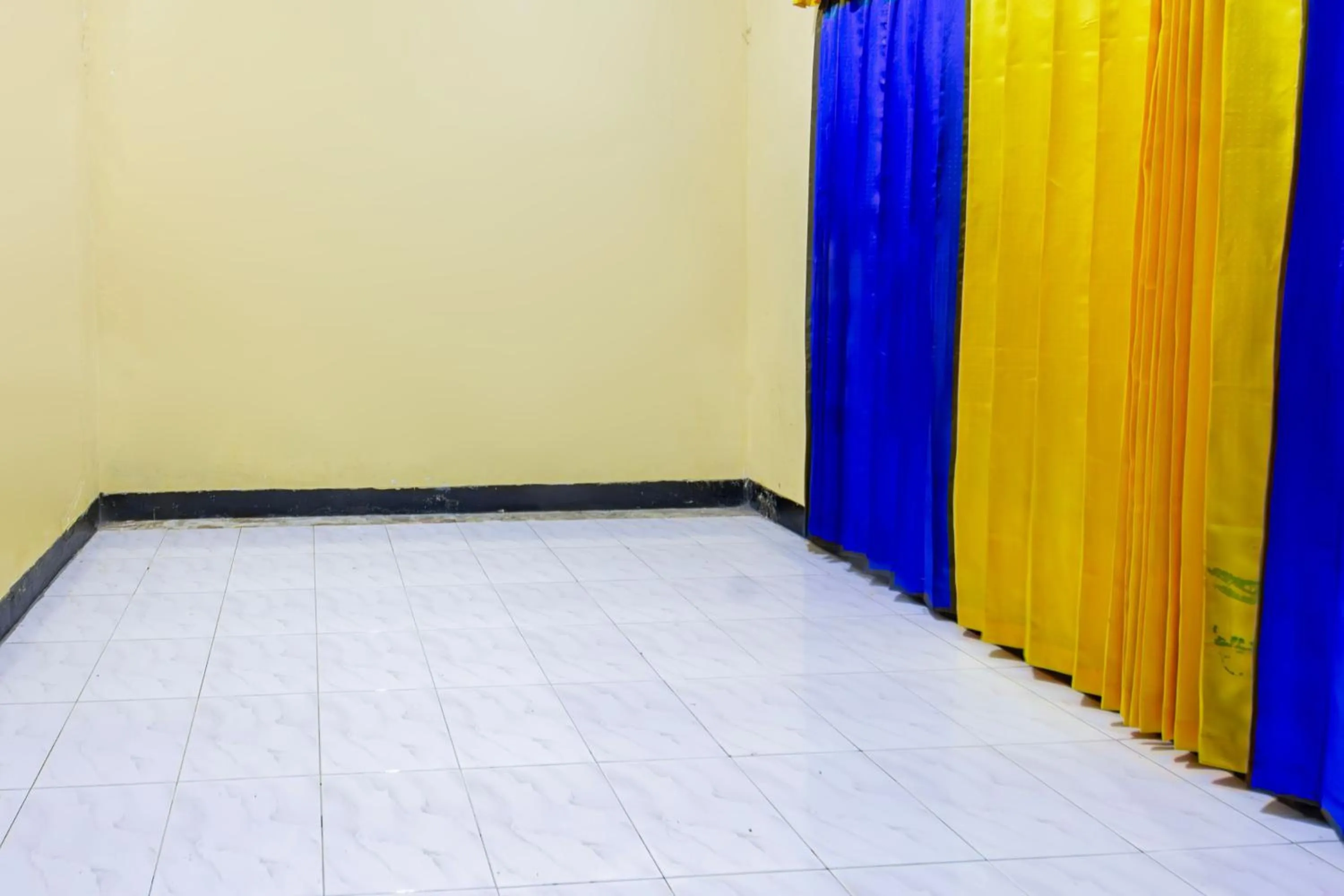 Lobby or reception in Hotel O Lestari Homestay