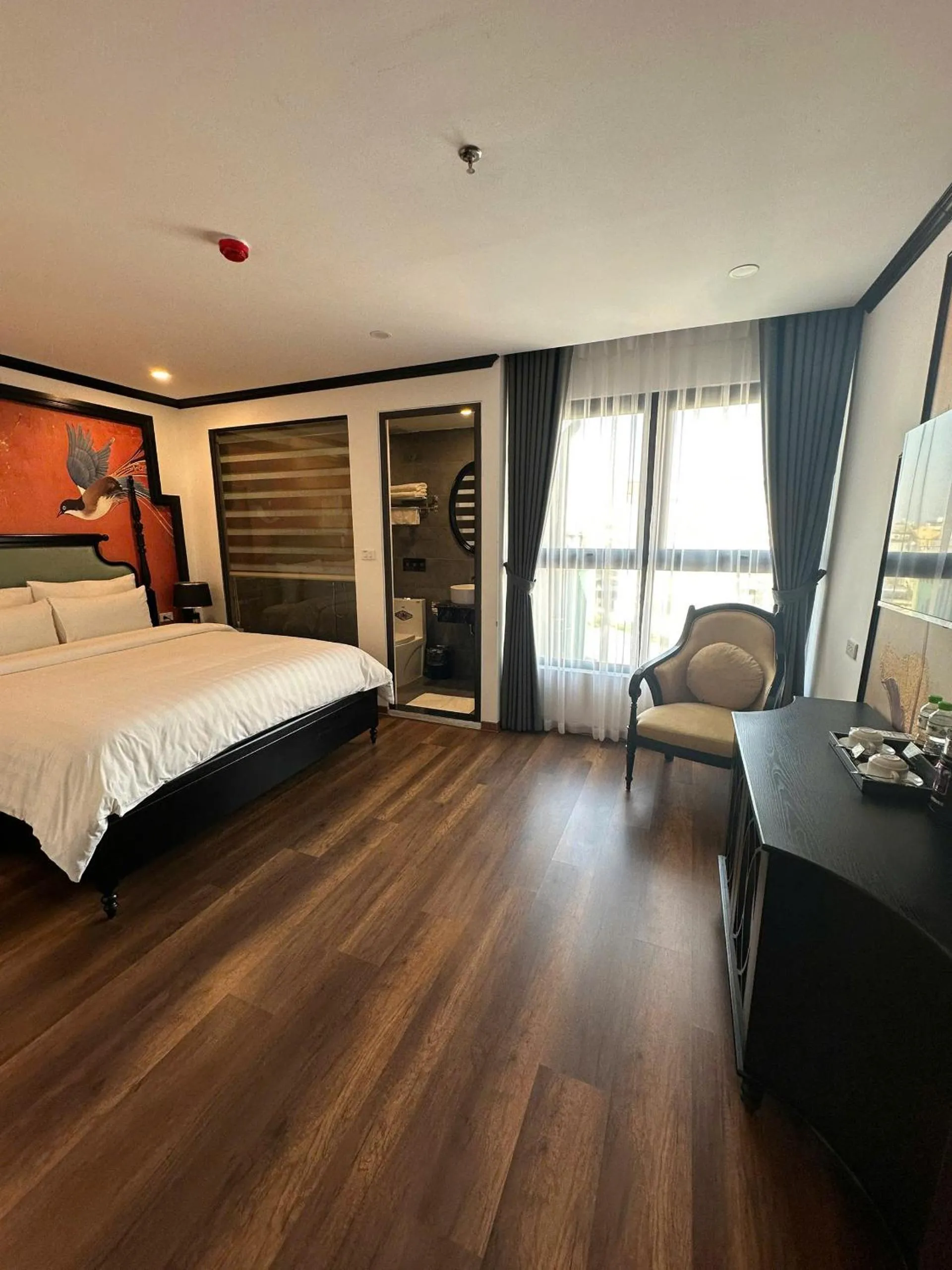 Bedroom, Bed in Aquarius Premium Hotel