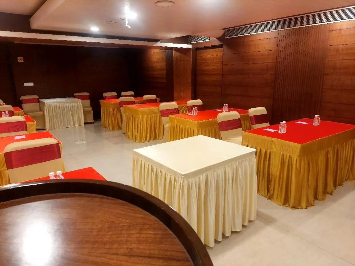 Banquet/Function facilities in Bizz The Hotel