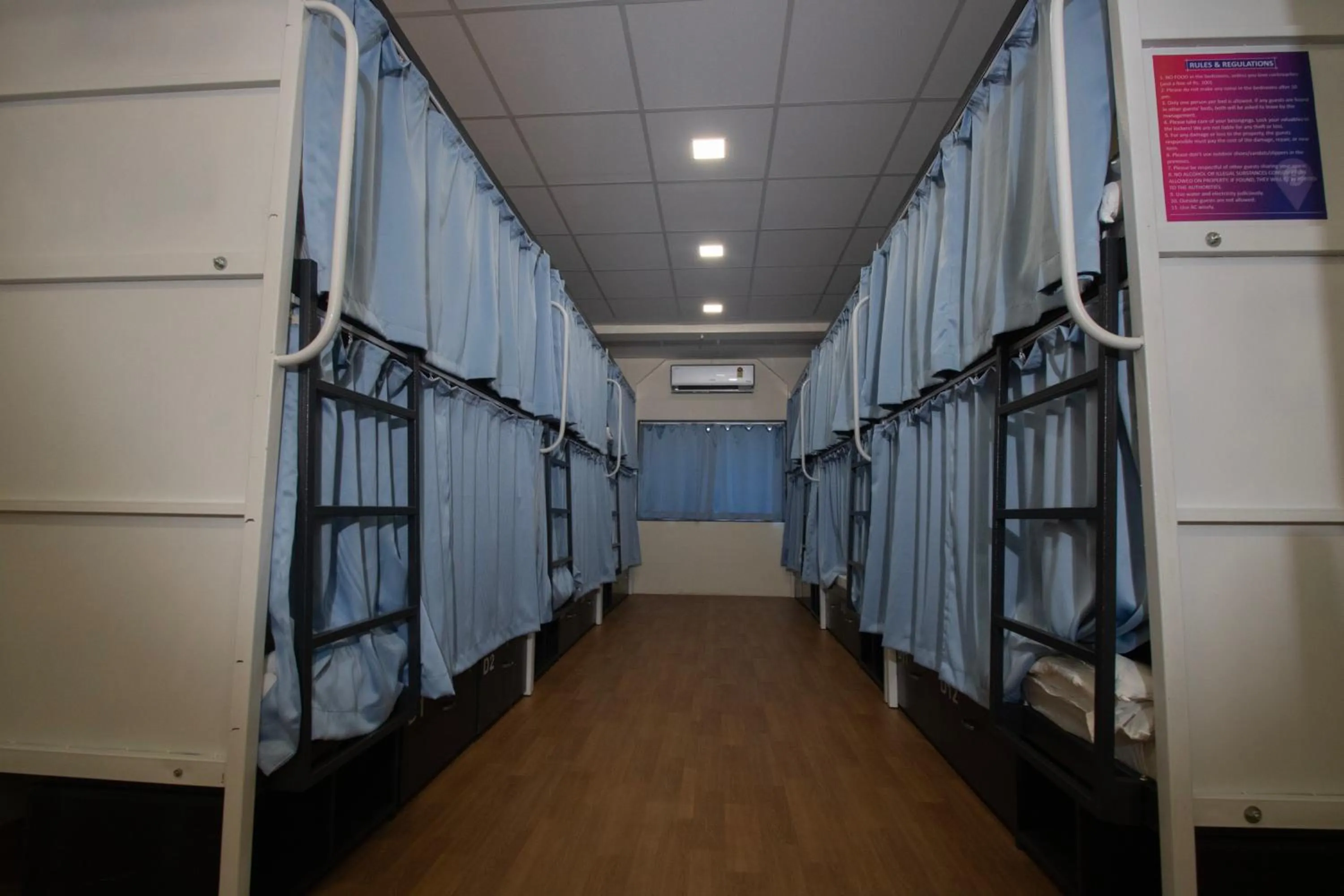 bunk bed in Hostells