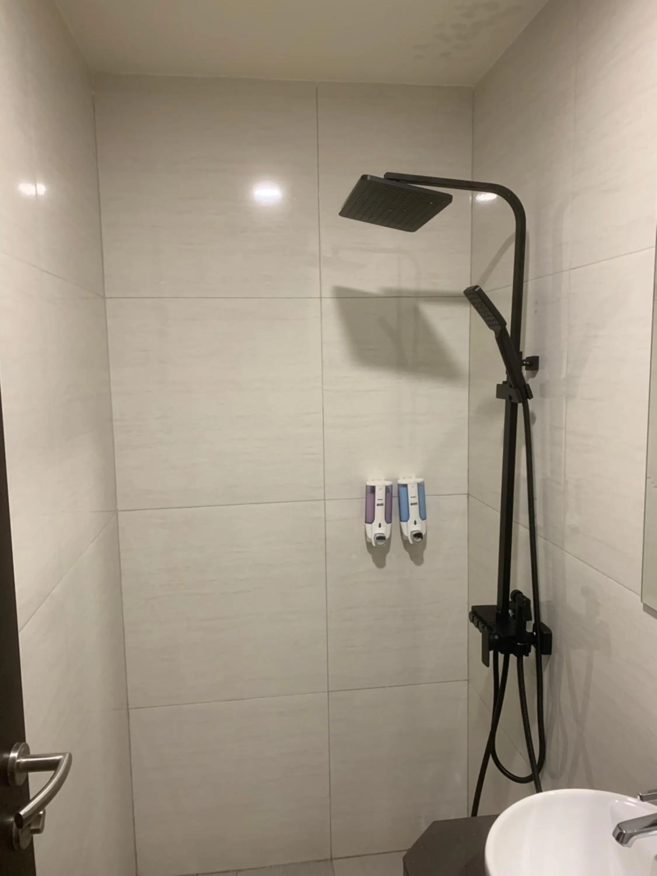 COMFORTSTAY @Citra Plaza Nagoya #32-08 ( Sea View )