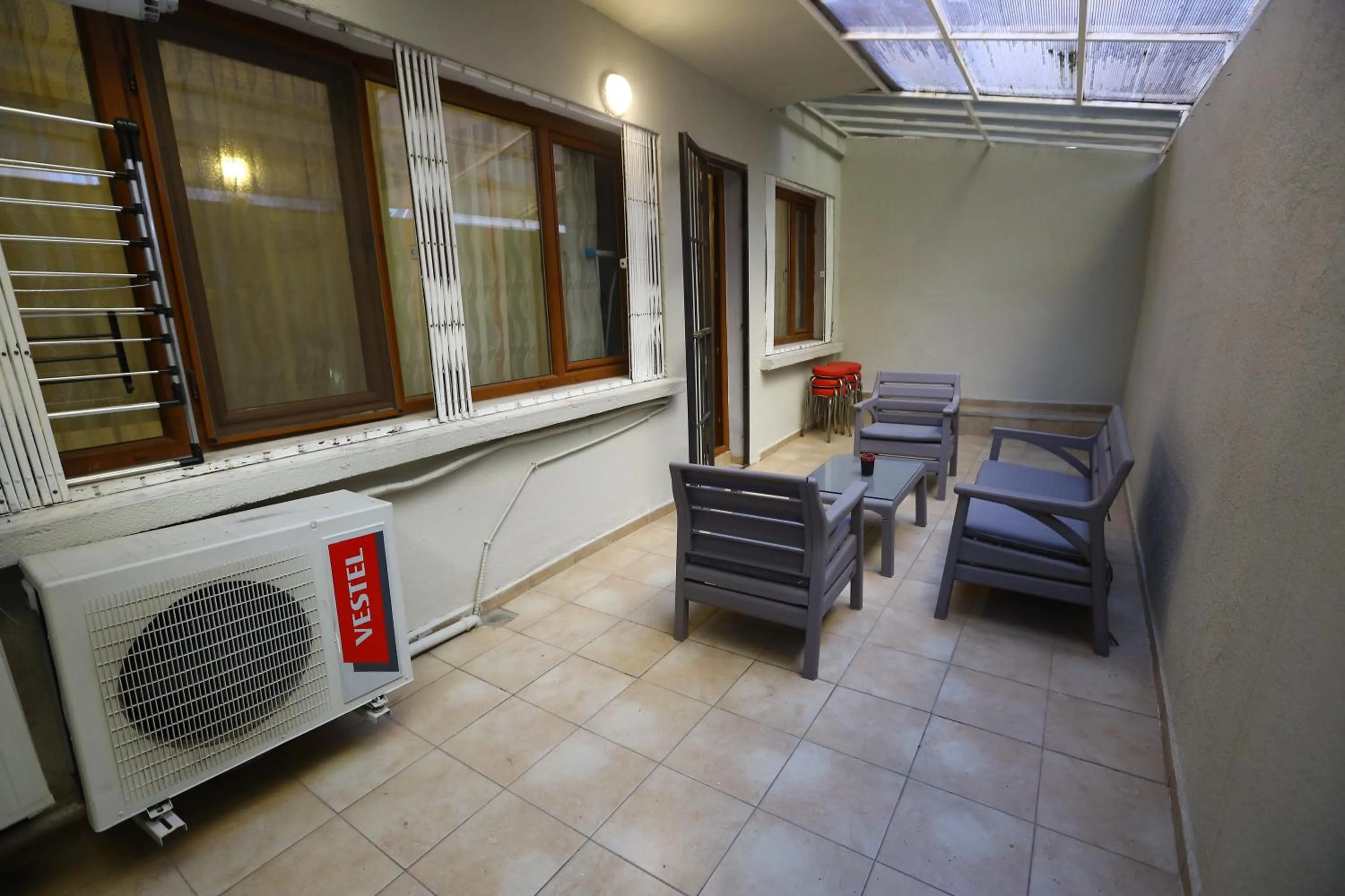 Balcony/Terrace in Zendy Suite Hotel