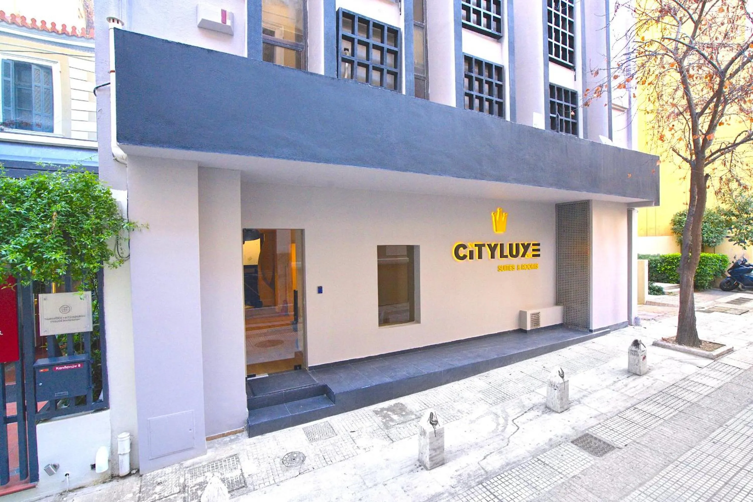 Property building in CITYLUXE Suites & Rooms