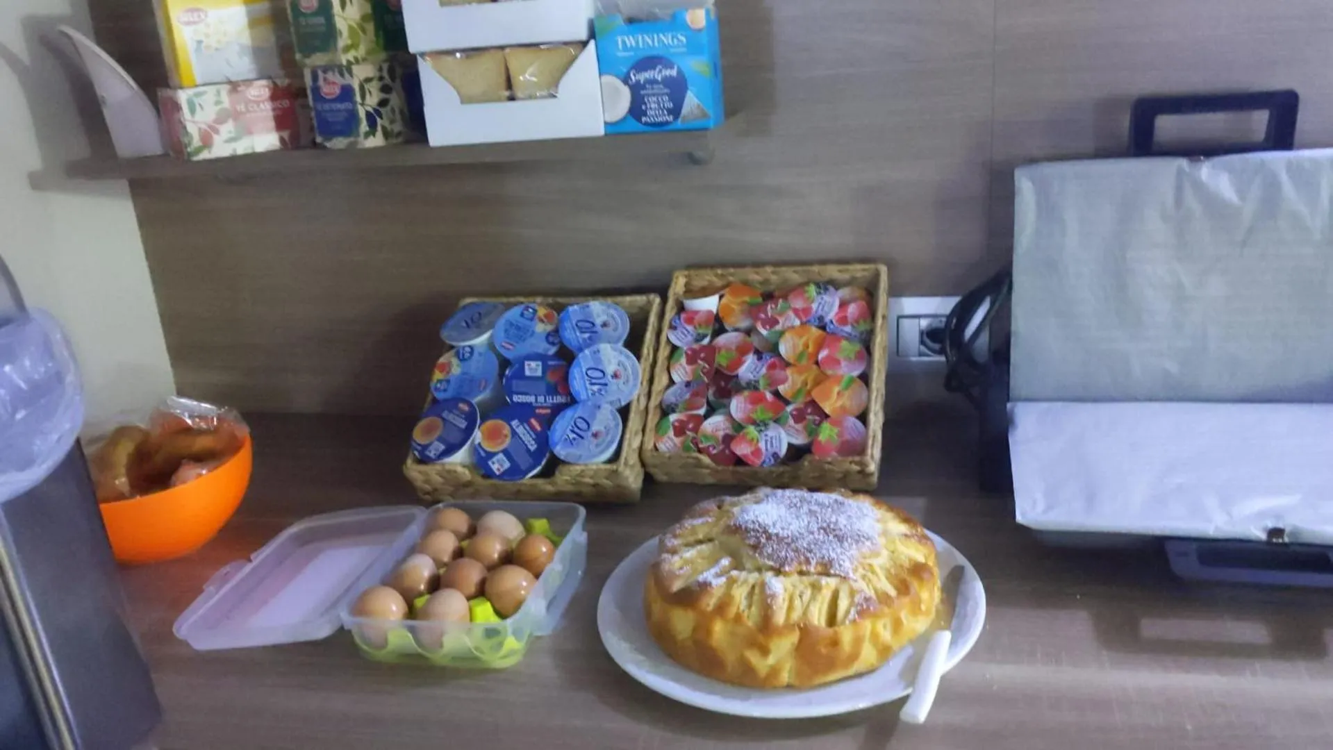 Buffet breakfast in Toledo Relax