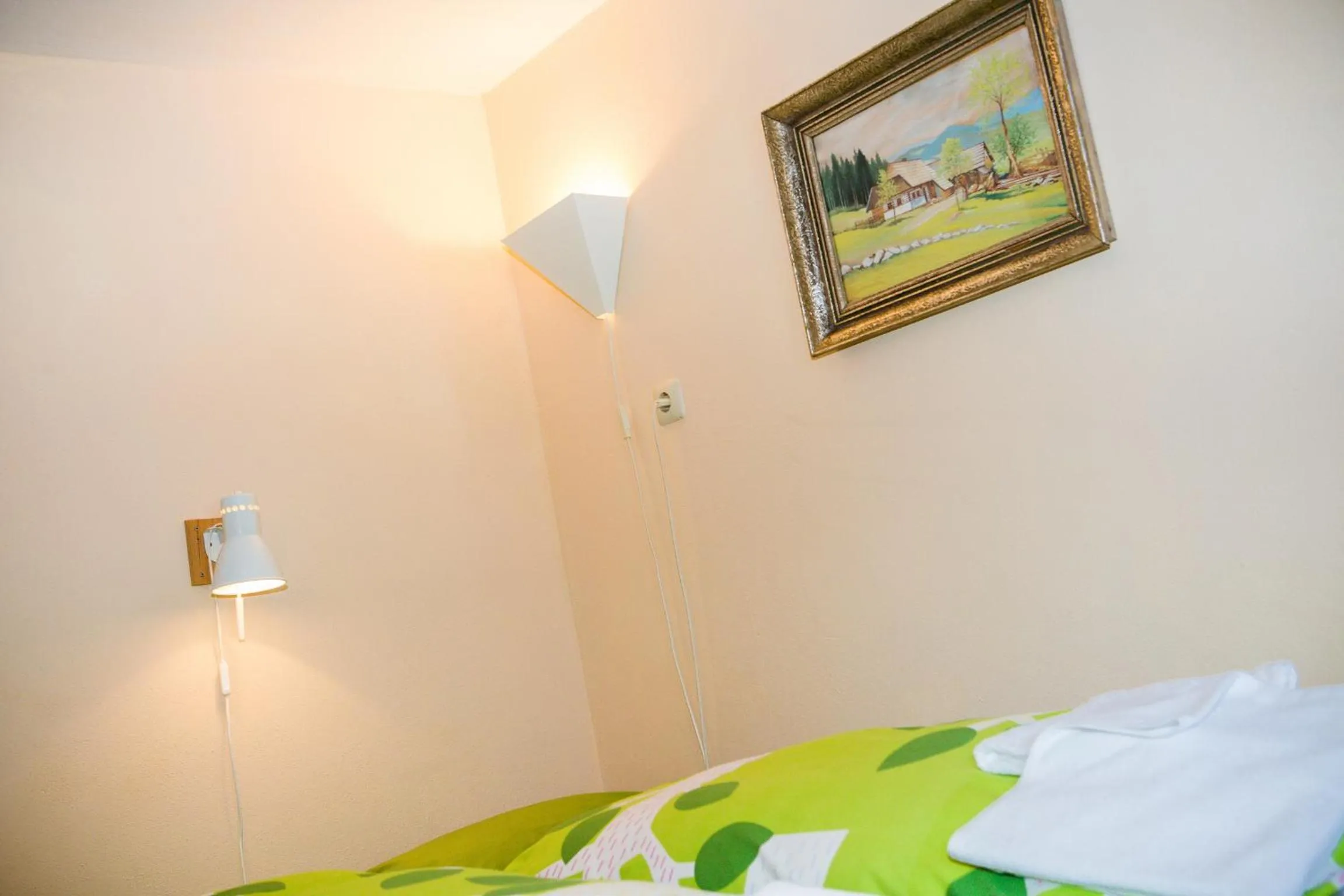 Decorative detail, Bed in Alpengasthof Paletti